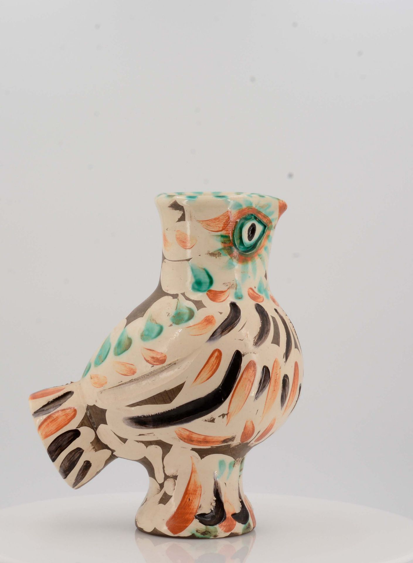 Picasso, Pablo1881 Malaga - 1973 MouginsWood owl. 1969. White earthenware clay, polychromed and - Image 8 of 9