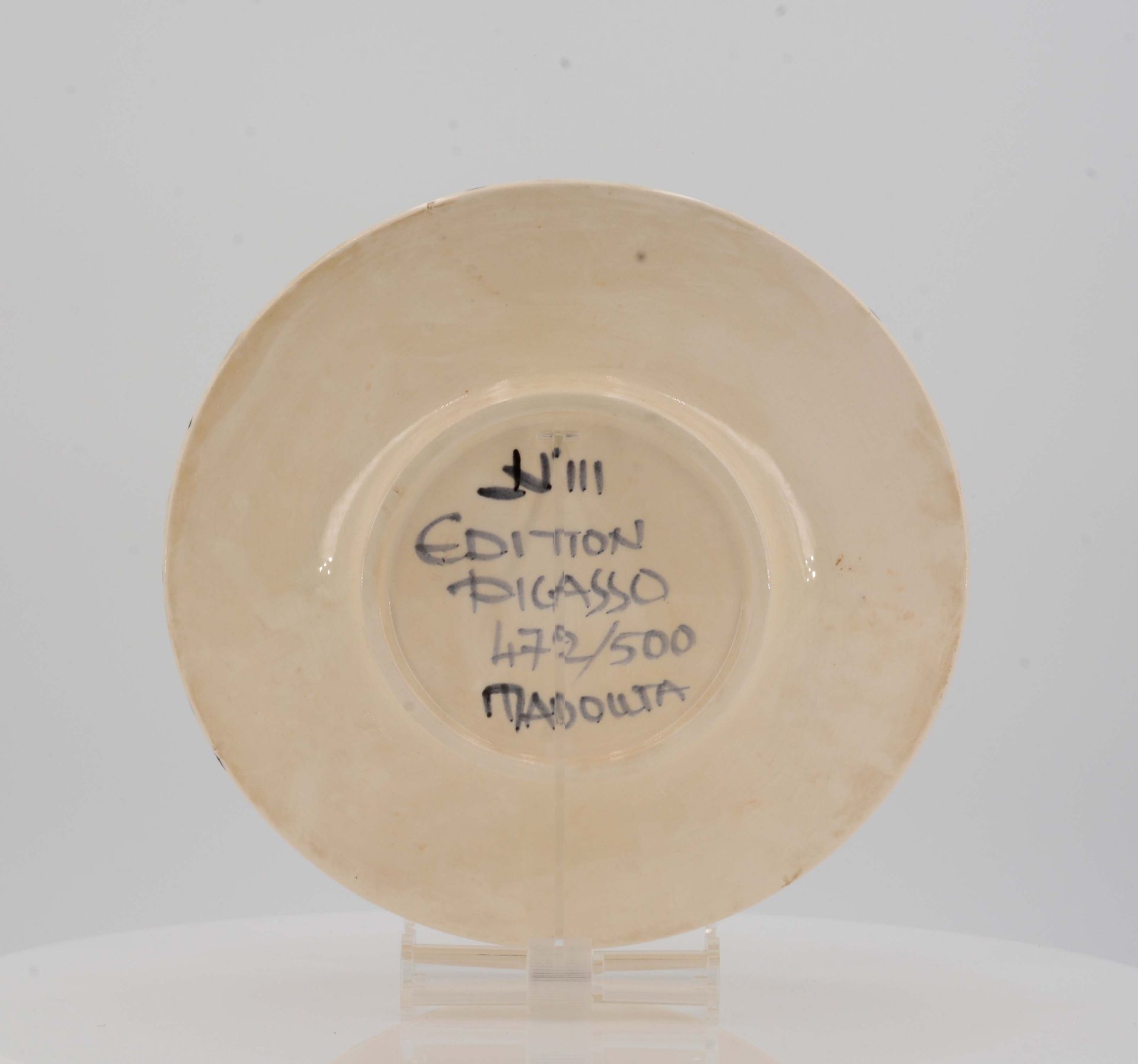 Picasso, Pablo1881 Malaga - 1973 MouginsFace no. 0. 1963. White earthenware clay, partially - Bild 6 aus 7