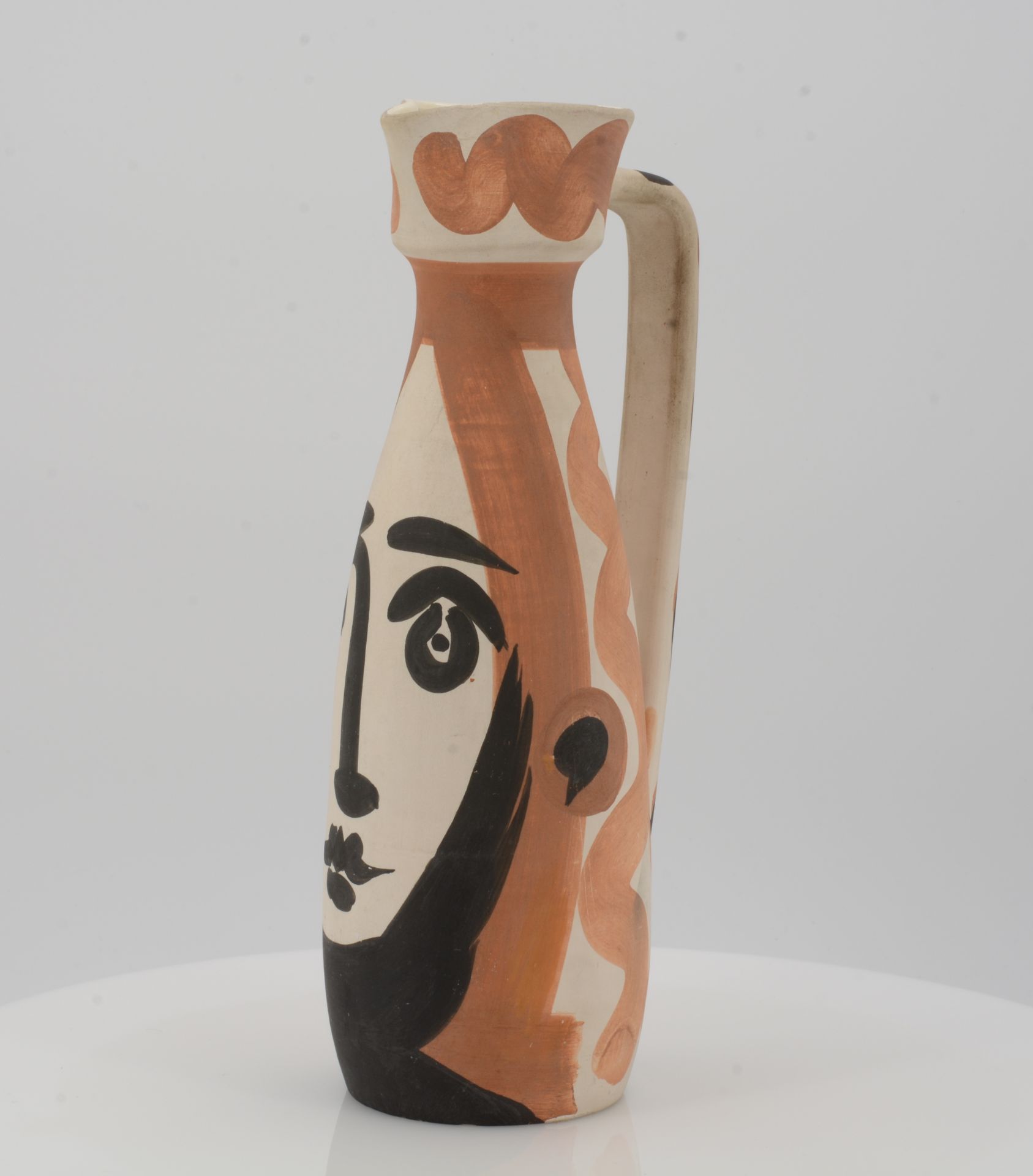 Picasso, Pablo1881 Malaga - 1973 MouginsFace. 1955. White earthenware clay, polychromed and glazed - Image 3 of 9