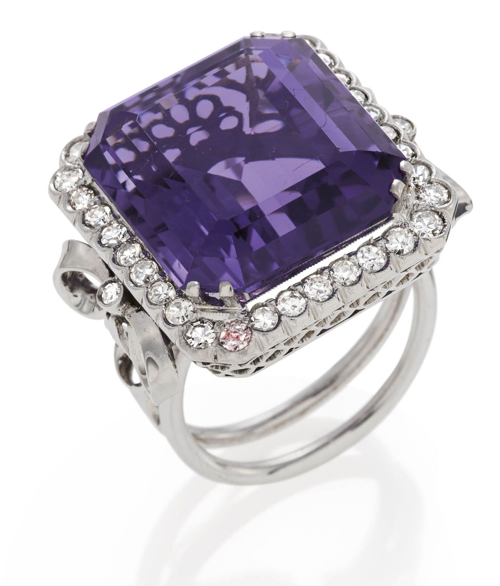 AMETHYST-RING.