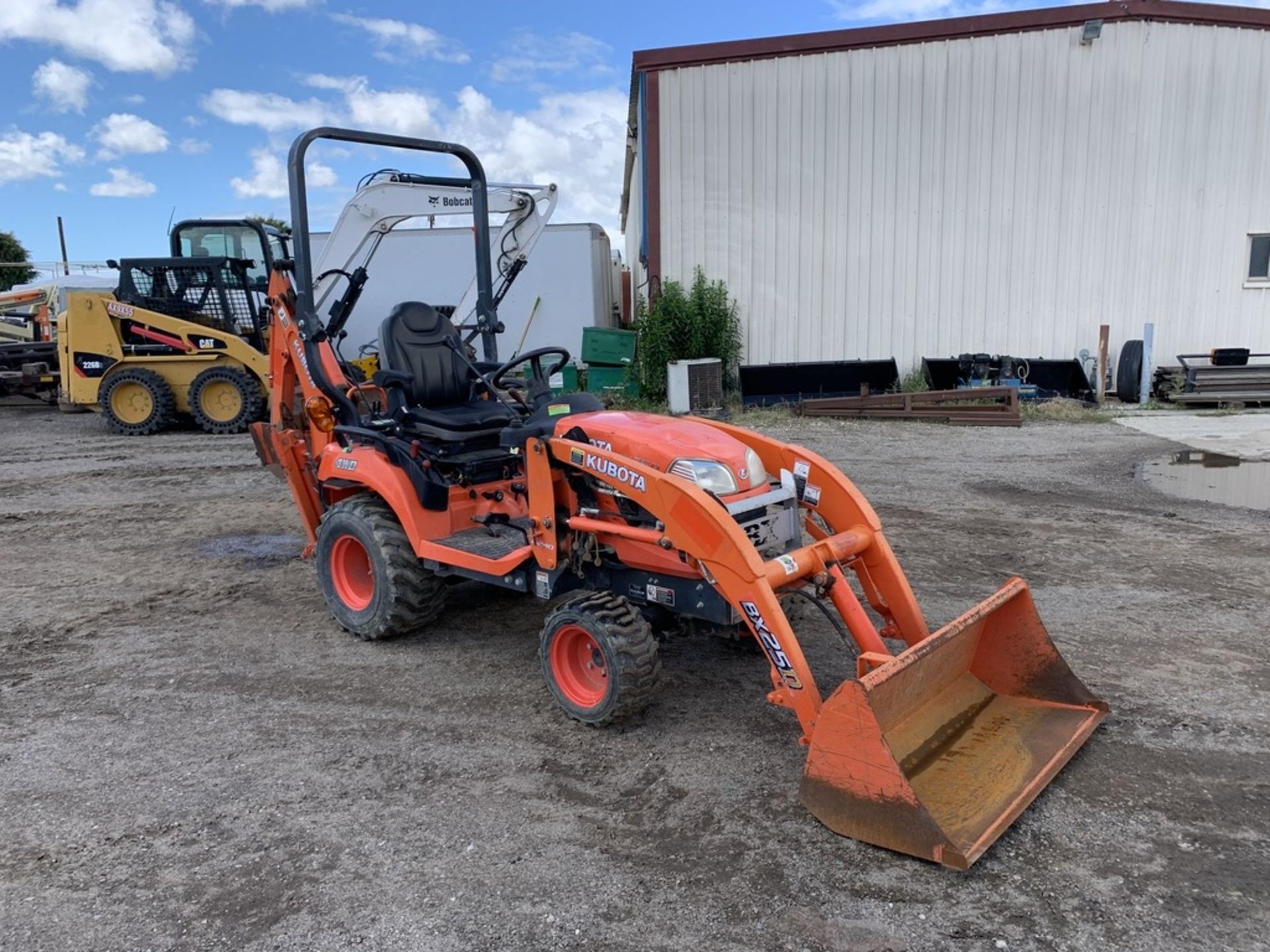 2014 Kubota BX25DLB Backhoe, - Image 7 of 13