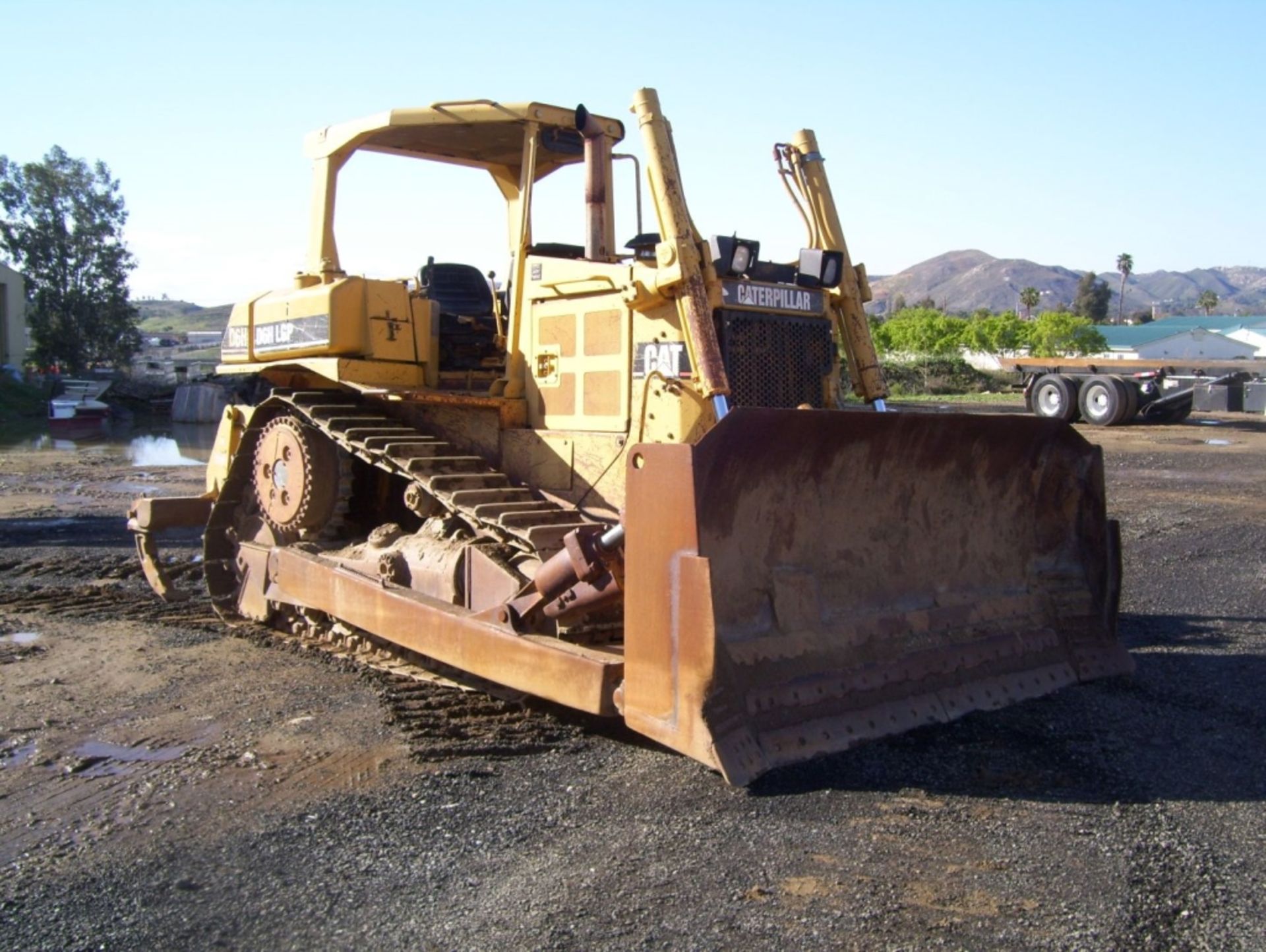 Caterpillar D6HLGP Series II Crawler Tractor, - Image 2 of 36