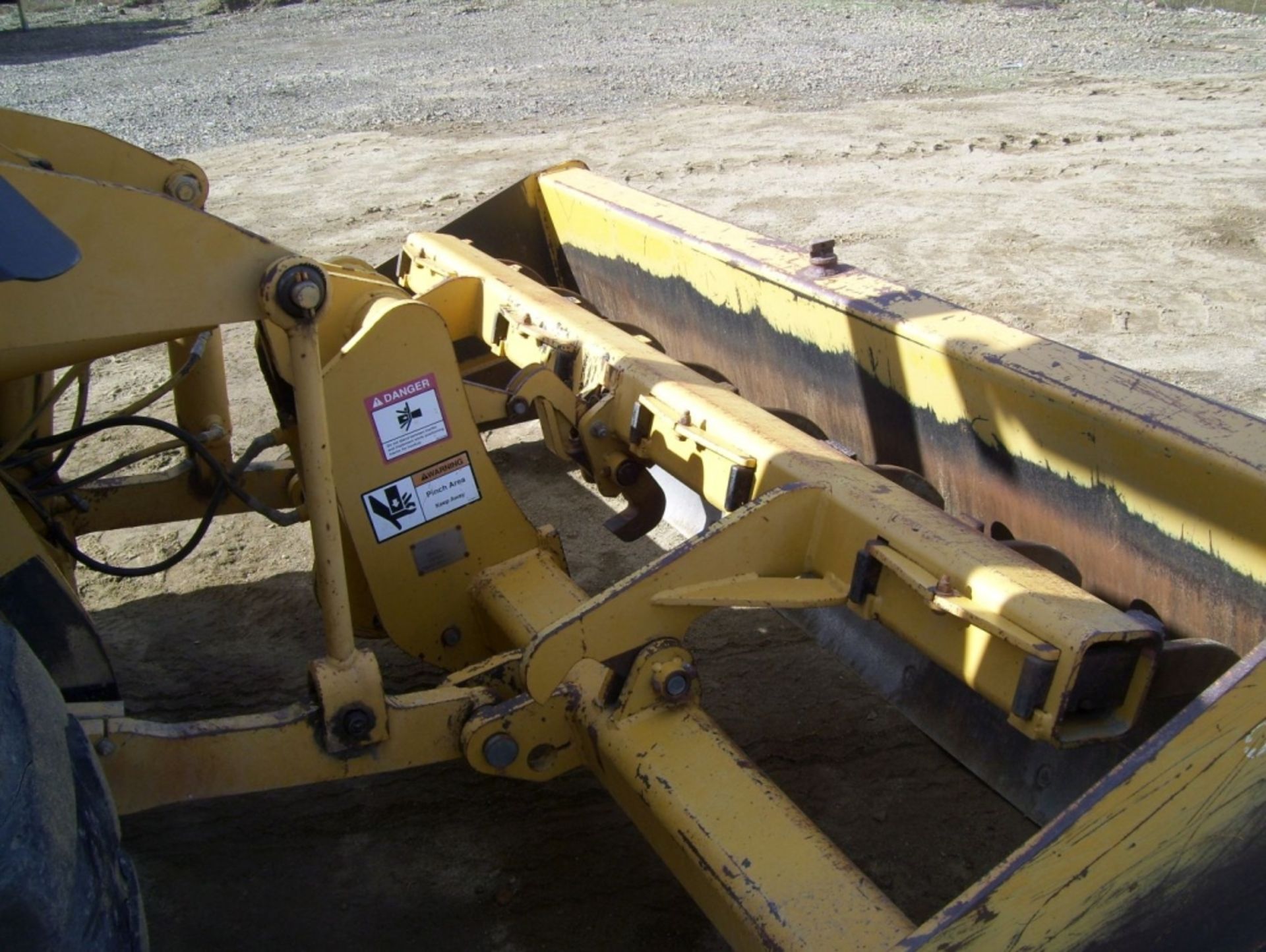 2005 John Deere 210LE Skip Loader, - Image 11 of 17