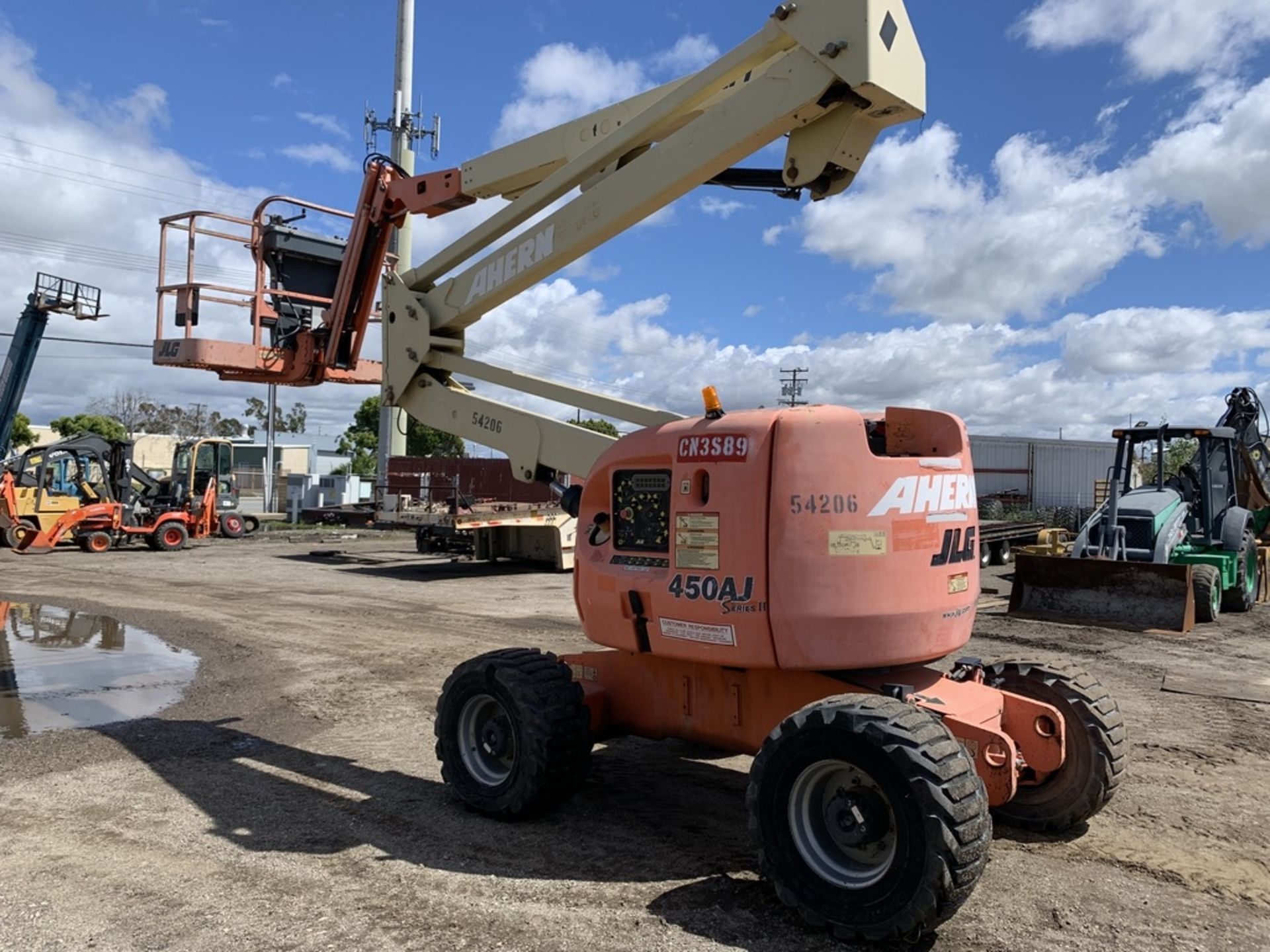 2006 JLG 450AJ Articulated Boom Lift, - Image 4 of 12