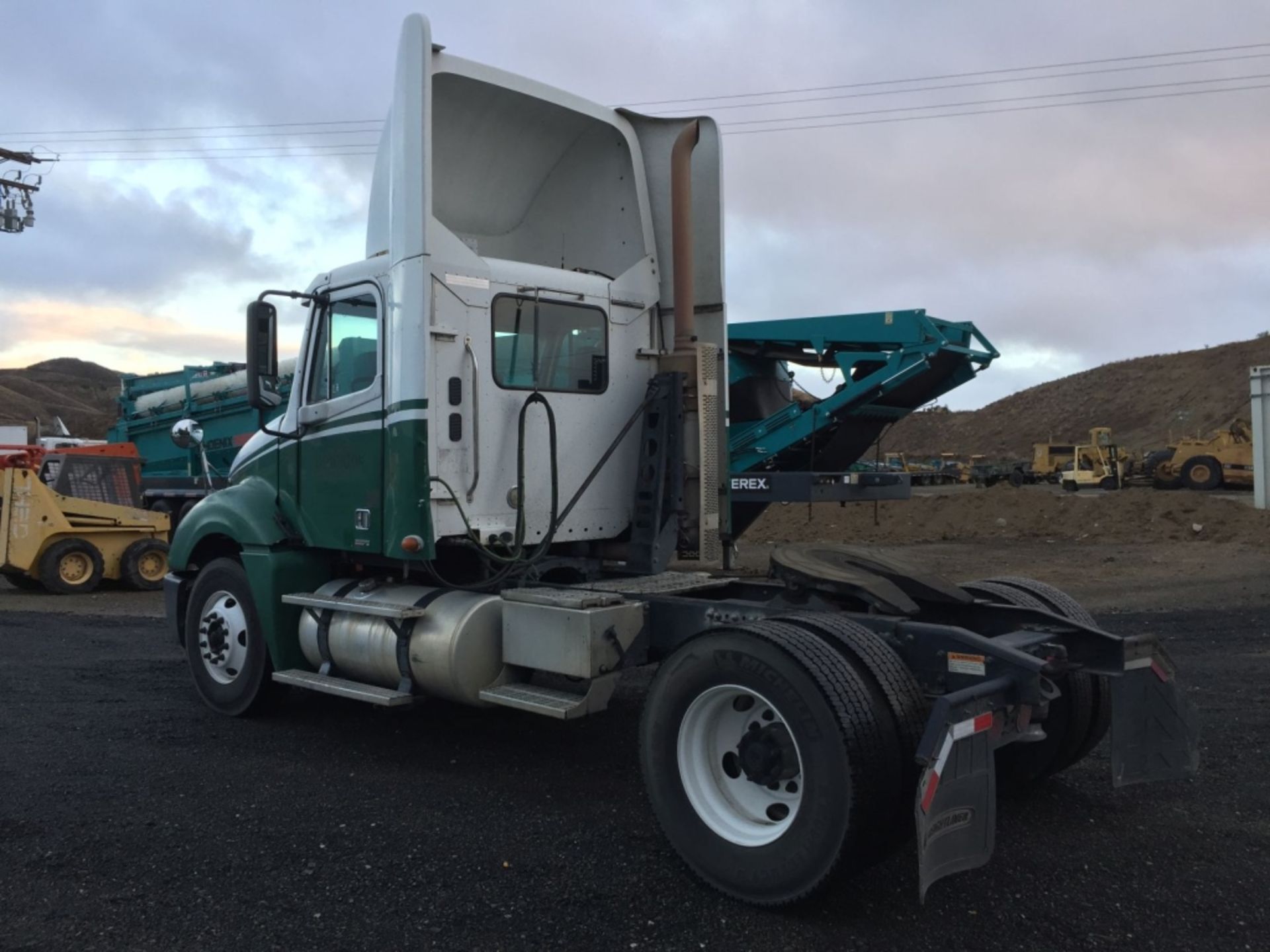 2009 Freightliner Columbia Truck Tractor, - Image 3 of 32