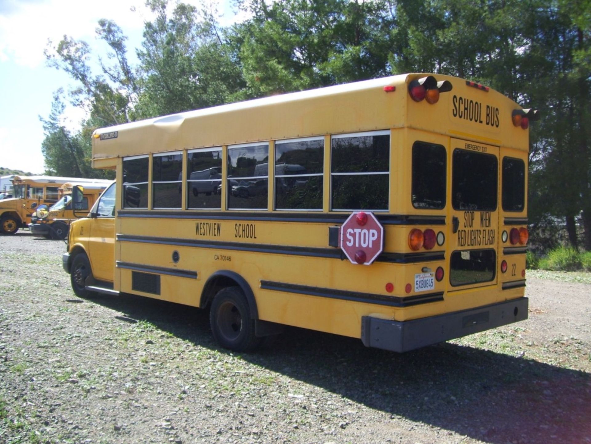 Chevrolet 3500 23-Passenger Bus, - Image 4 of 27