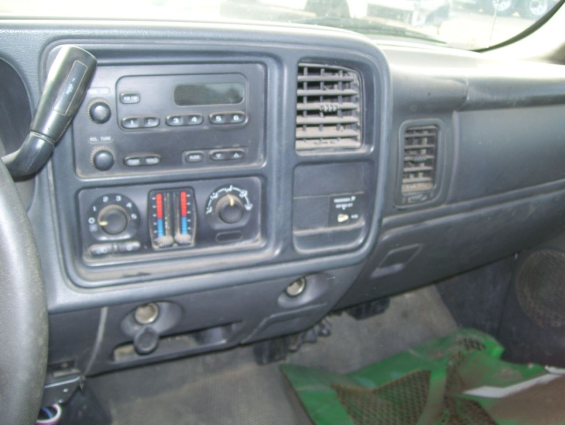 GMC 3500 Cab & Chassis, - Image 14 of 21