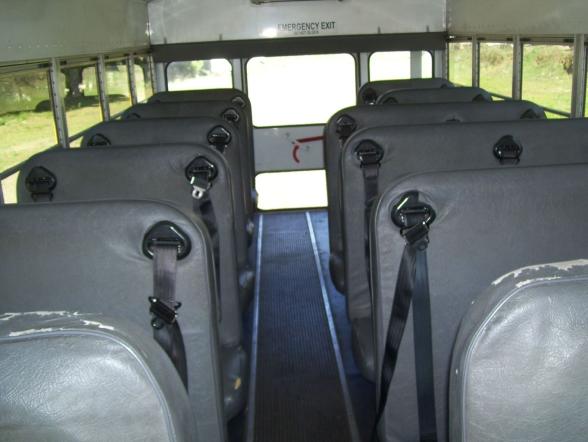 Chevrolet 3500 23-Passenger Bus, - Image 15 of 27
