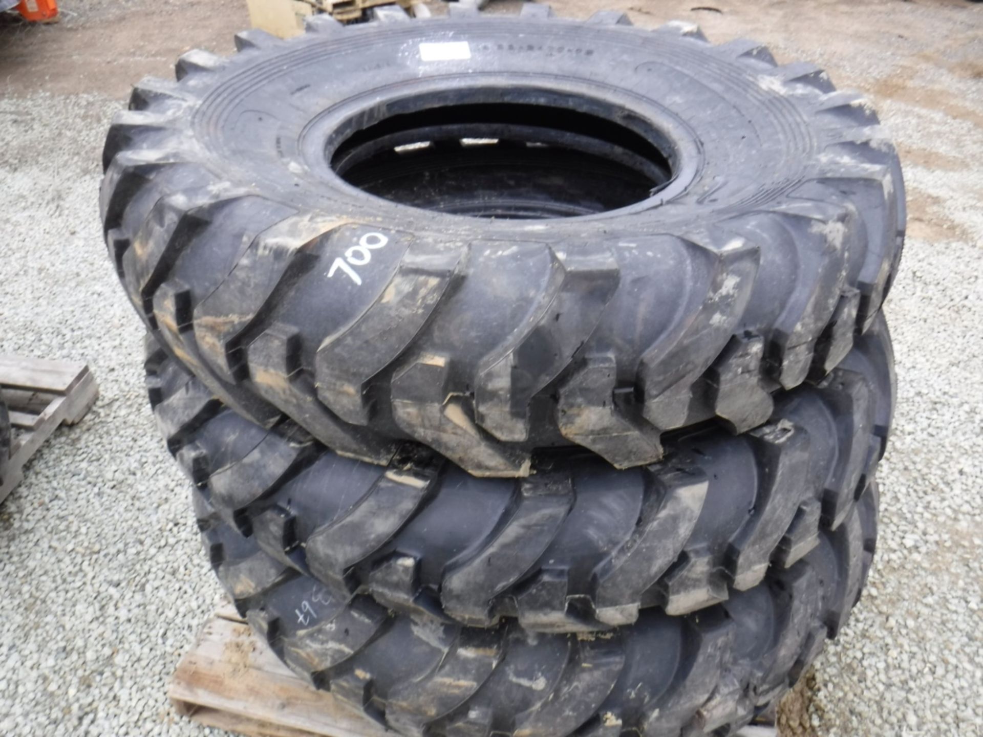 (4) Unused Loadmaxx 14.00-24 L2/G2 Tires,