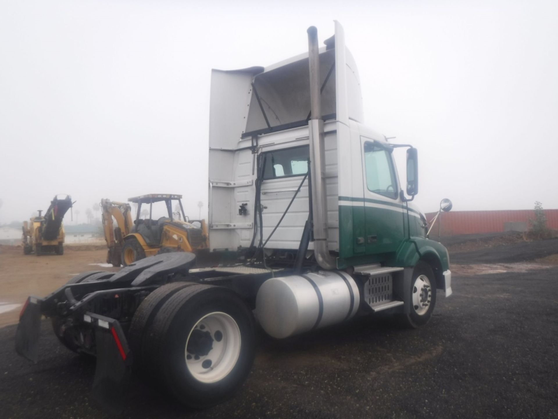 2009 Volvo Truck Tractor, - Image 3 of 24