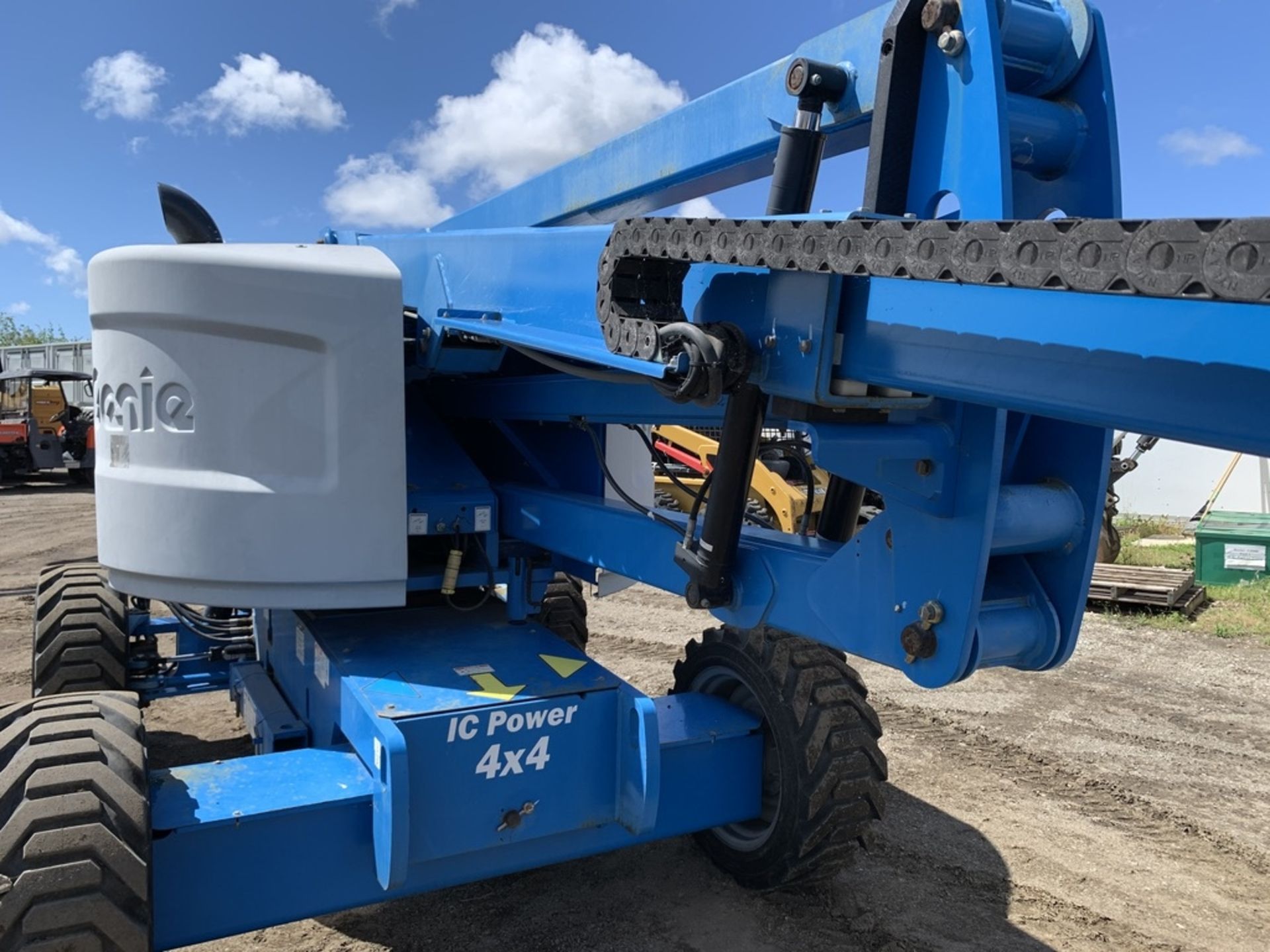 2013 Genie Z-45/25 Articulated Boom Lift, - Image 12 of 20