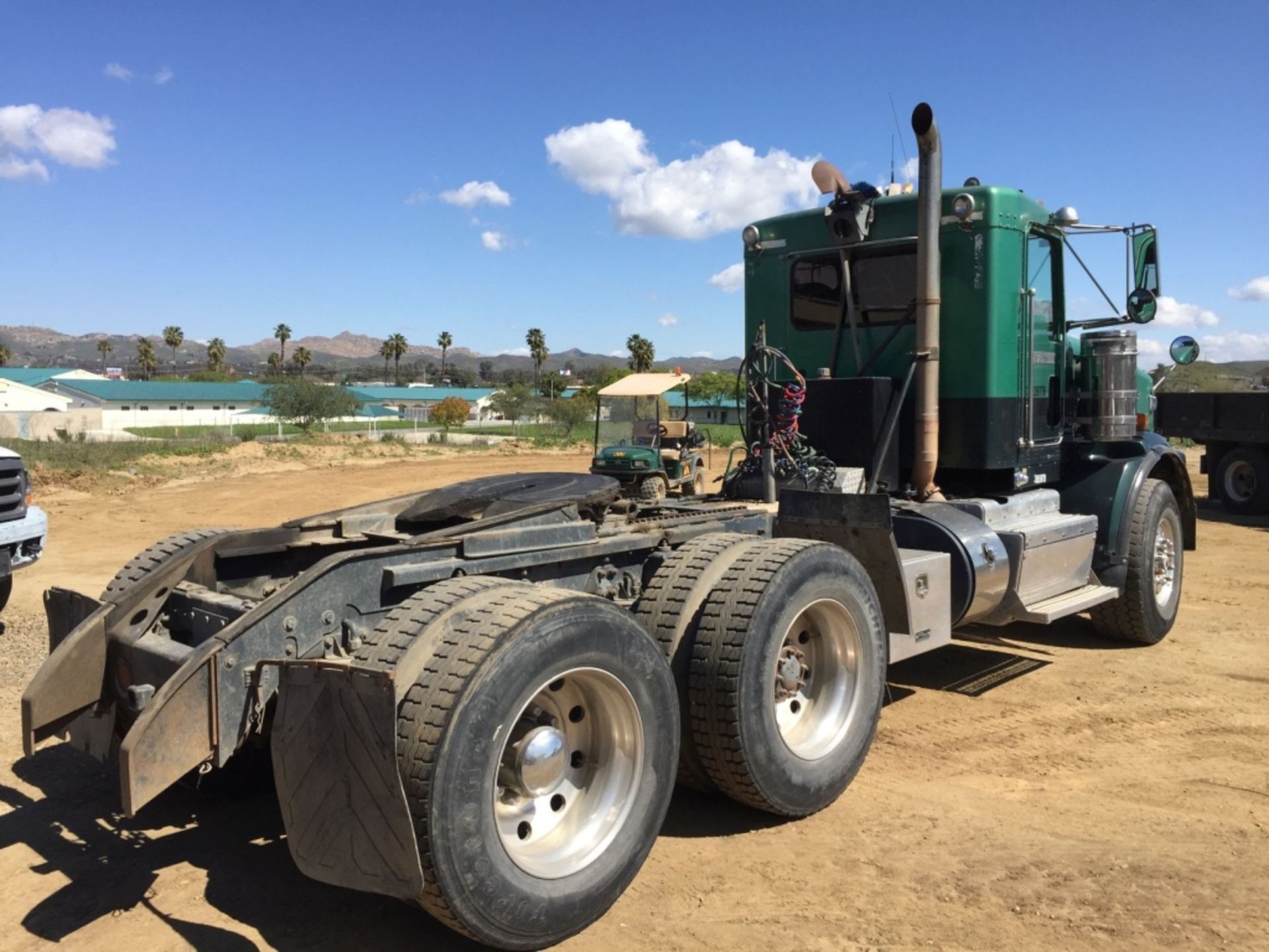 Kenworth T800B Long Haul Truck Tractor, - Image 4 of 34