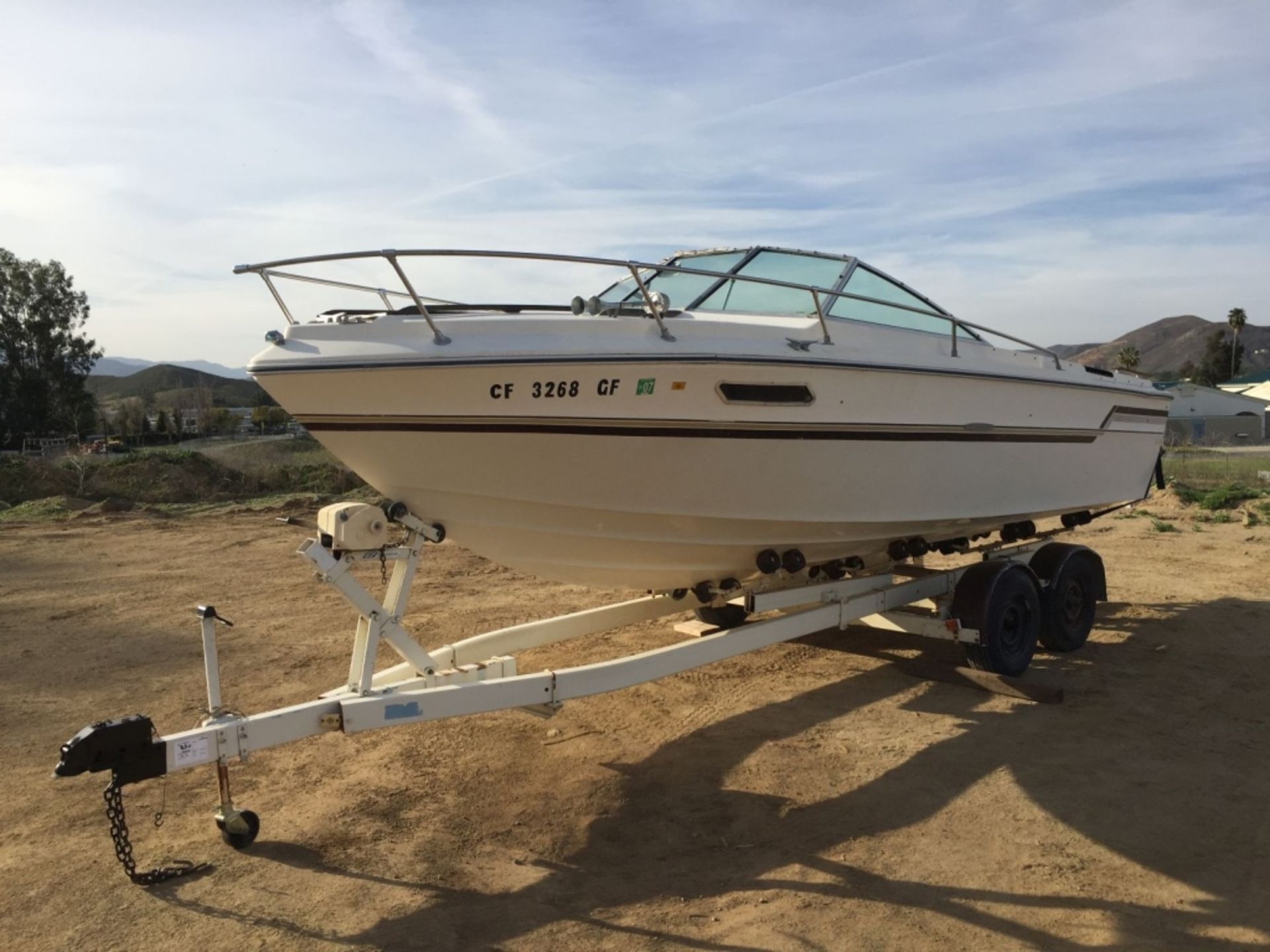 Sea Ray 220CC Boat, - Image 2 of 34