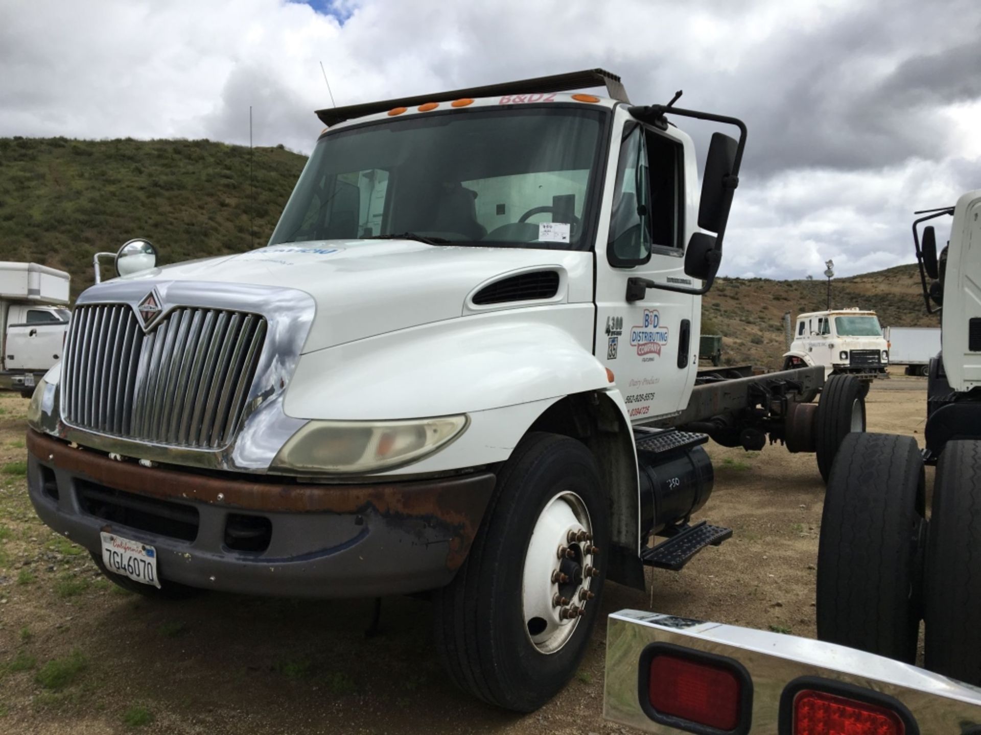 International 4300 Cab & Chassis,