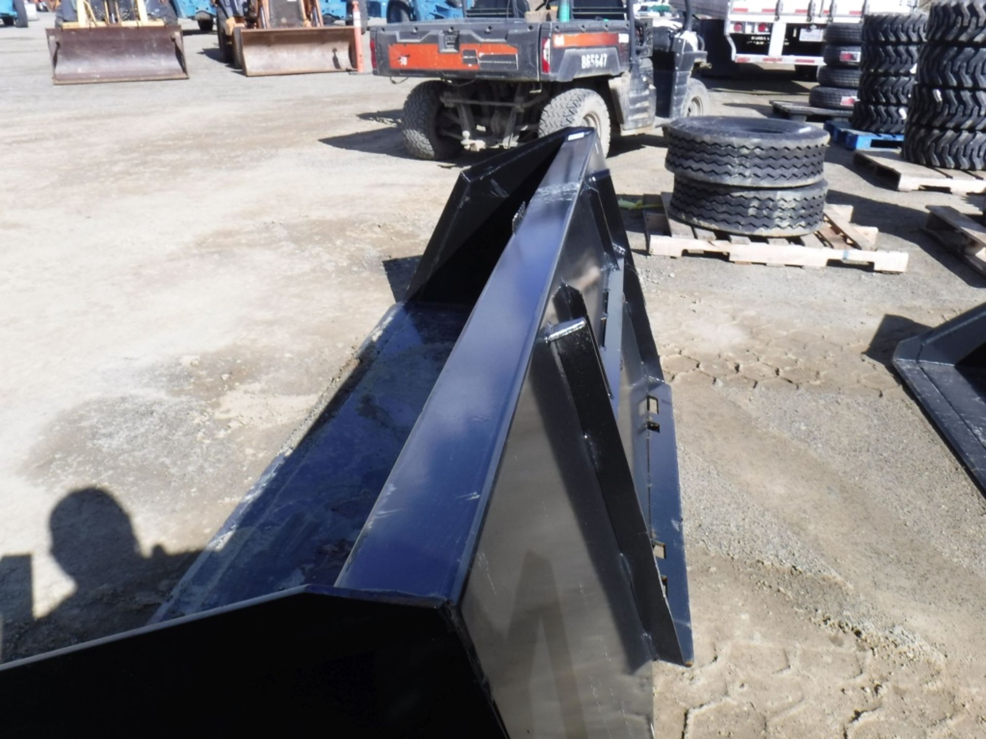 Unused 96" Large Capacity Loader Bucket, - Image 5 of 5