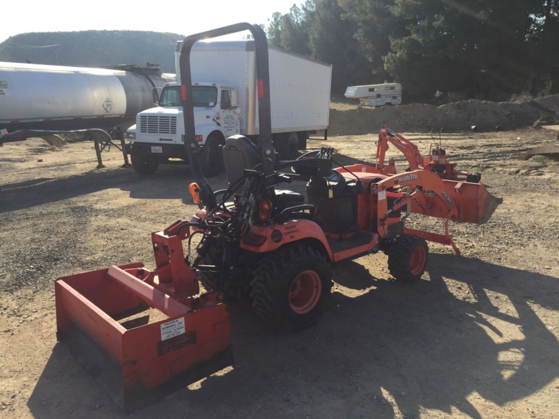 2014 Kubota BX25DLB Utility Tractor, - Image 5 of 38