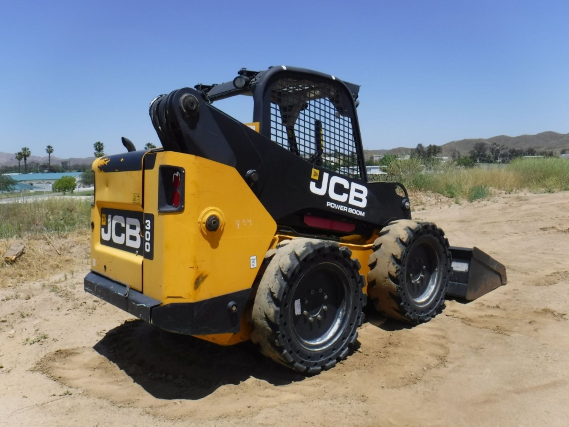 2011 JCB 300 Powerboom Skid Steer Loader, - Image 2 of 12