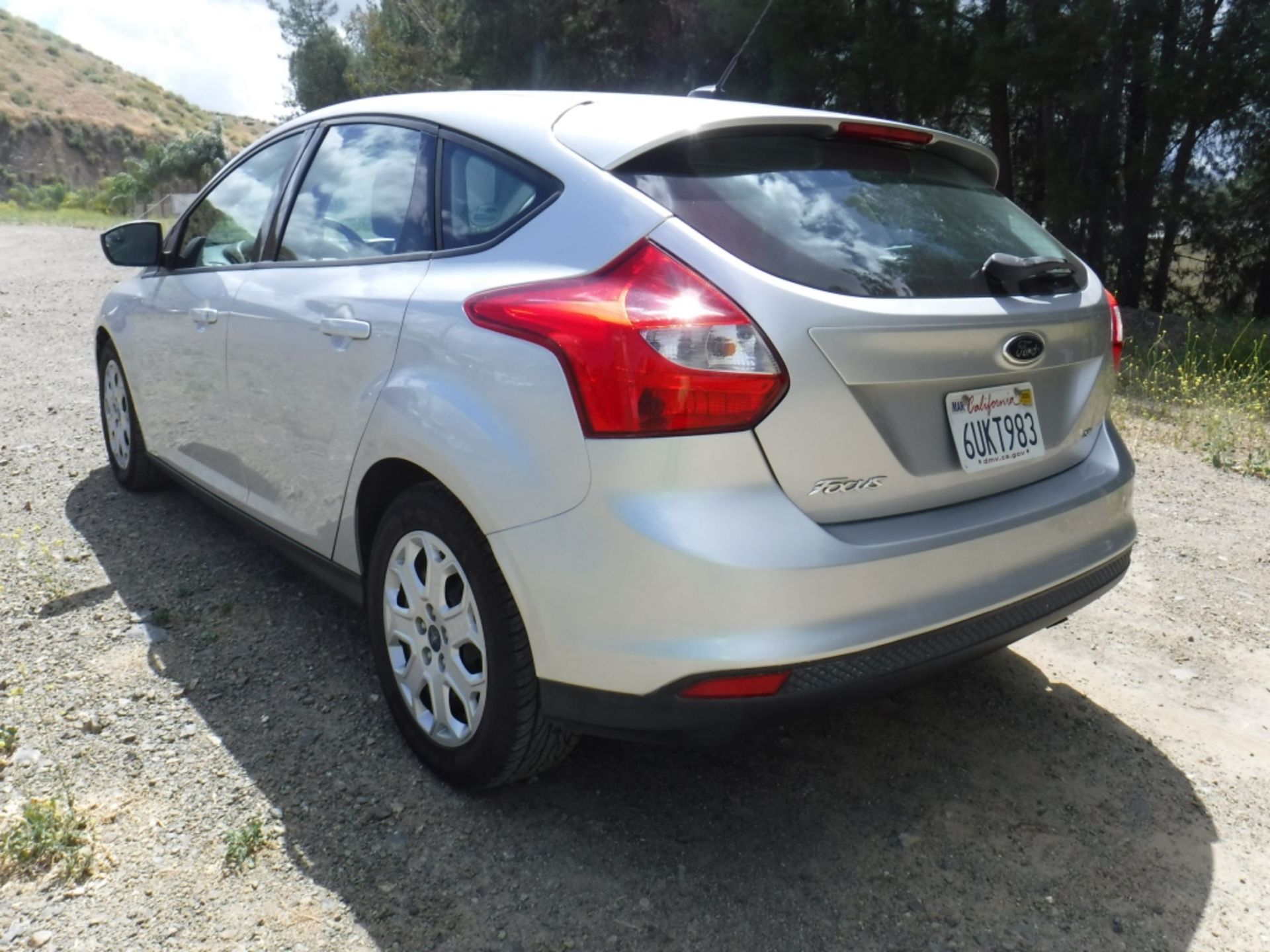 2012 Ford Focus SE Hatchback, - Image 6 of 33