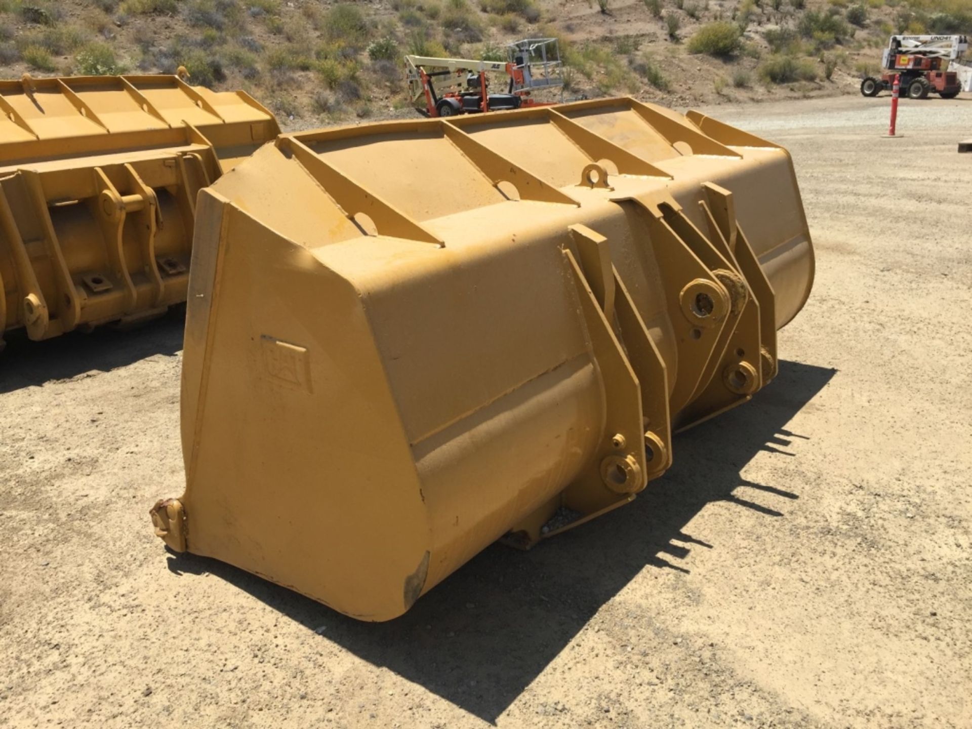 Caterpillar 114" Loader Bucket, - Image 5 of 13