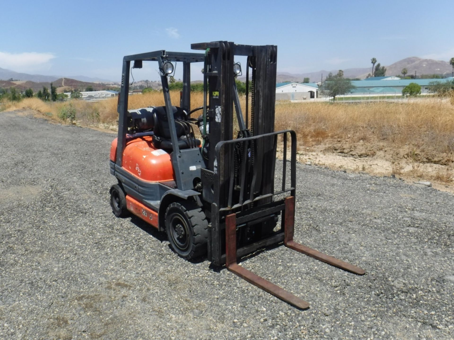 Toyota 42-6FGN25 Industrial Forklift, - Image 2 of 36