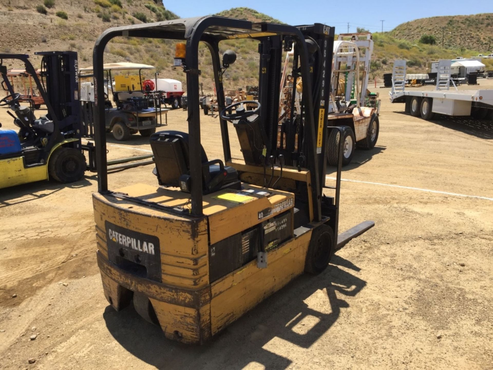 2002 Caterpillar 40 Industrial Forklift, - Image 11 of 58