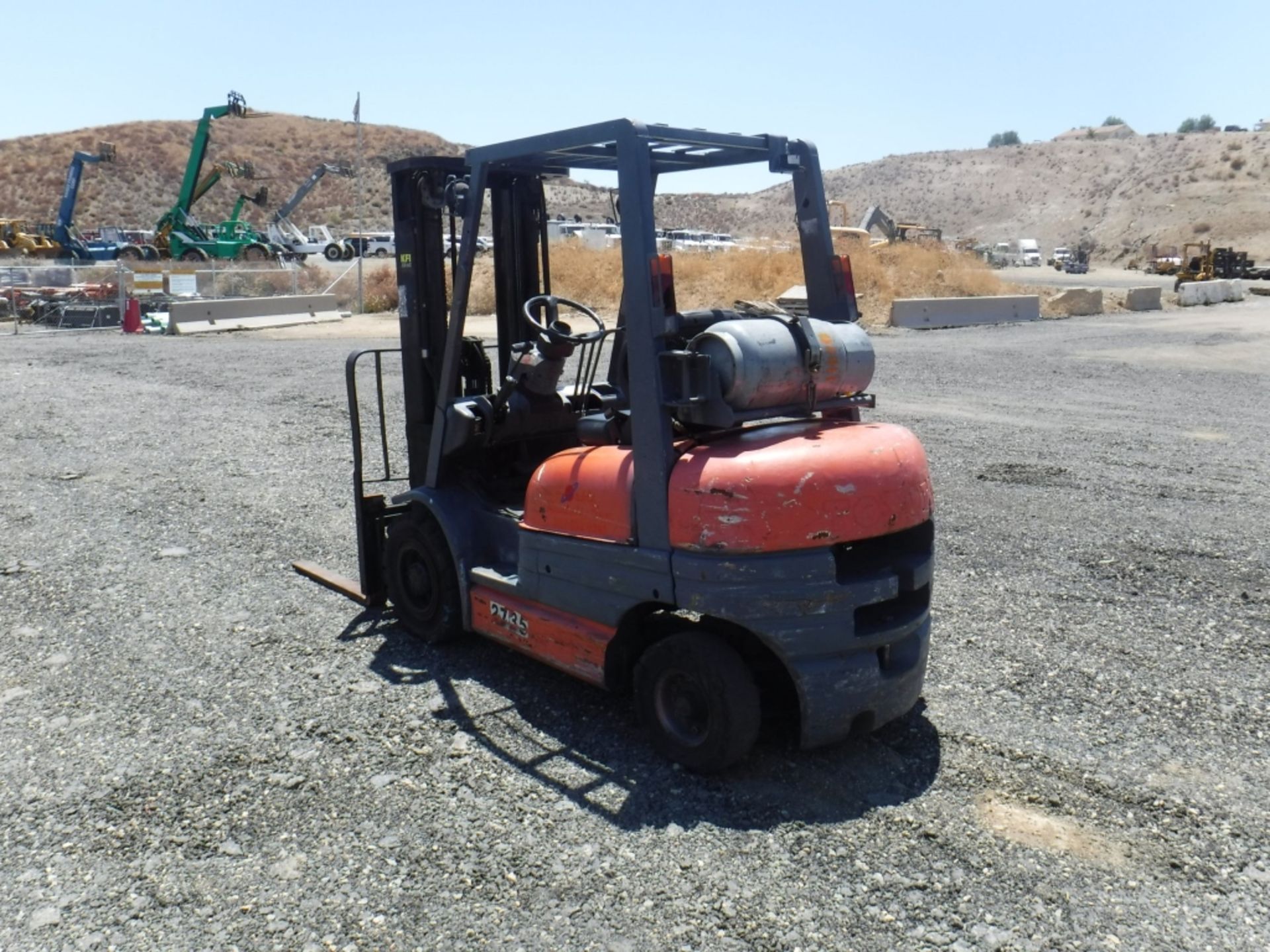 Toyota 42-6FGN25 Industrial Forklift, - Image 6 of 36