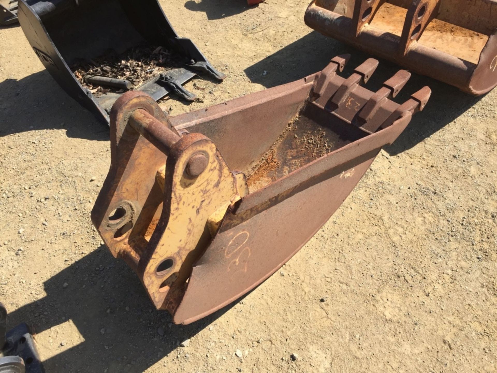 18" Backhoe Bucket. - Image 6 of 10