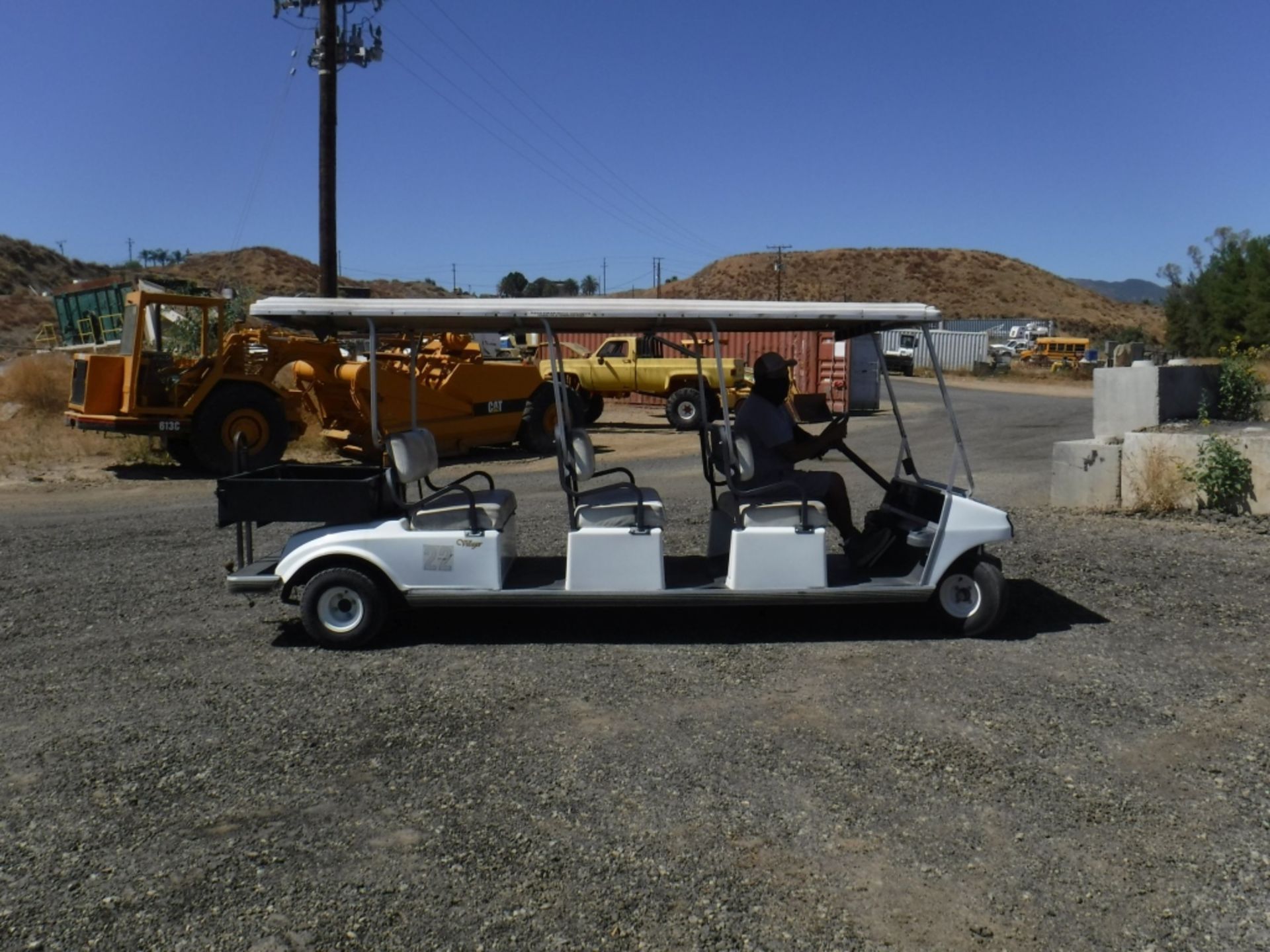 2005 Club Car Vinager 6-Passenger Utility Cart, - Image 5 of 17