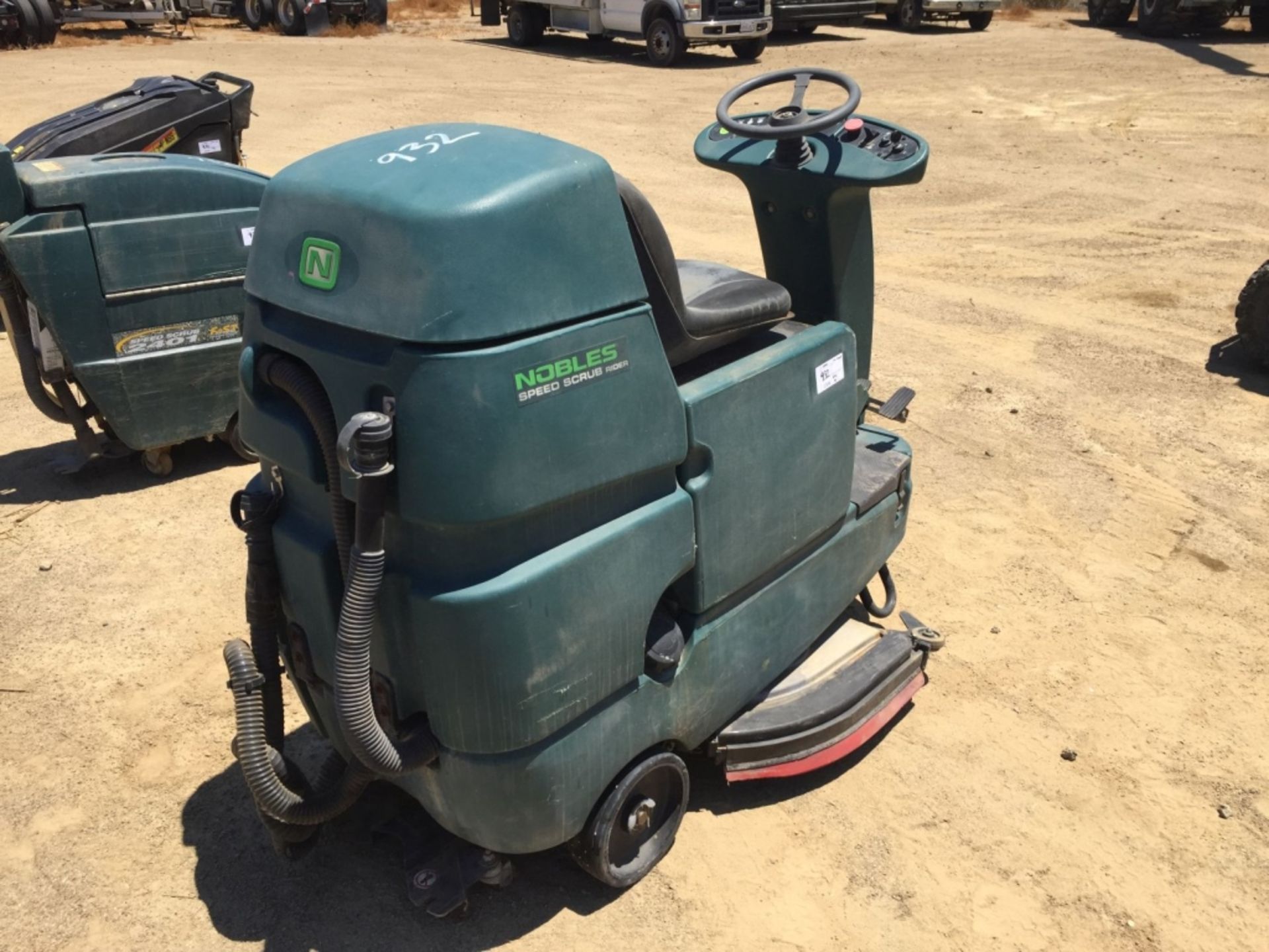 Nobles Speed Scrub Rider Floor Sweeper, - Image 3 of 7