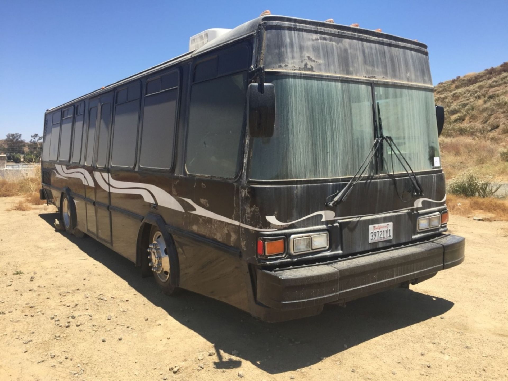 El Dorado National Co Escort RE-A-32 Bus, - Image 8 of 57