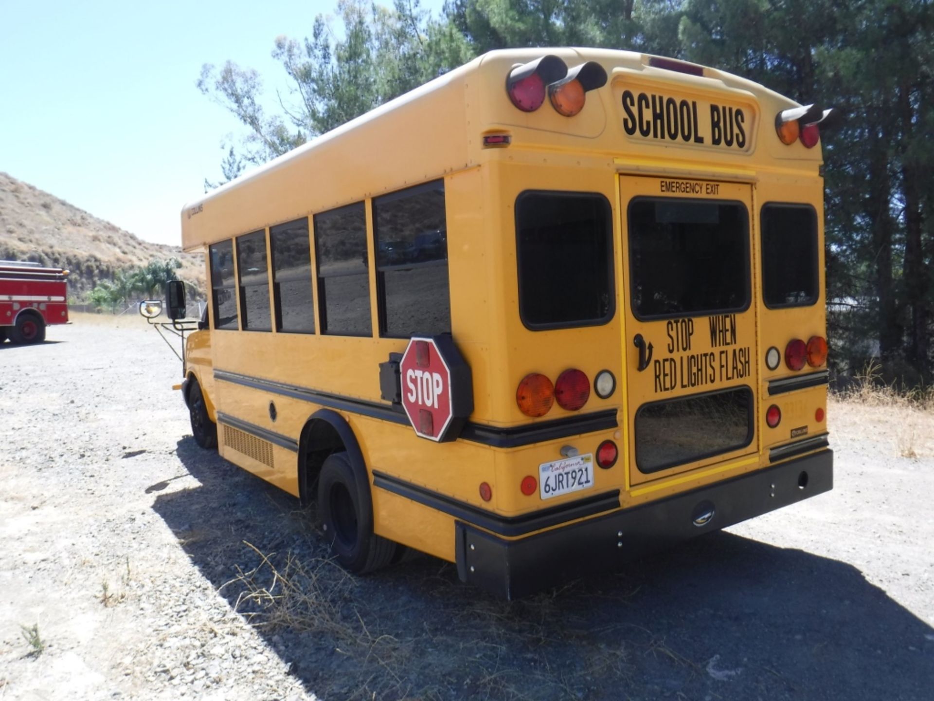 Chevrolet C3500 24-Passenger Bus, - Image 7 of 42