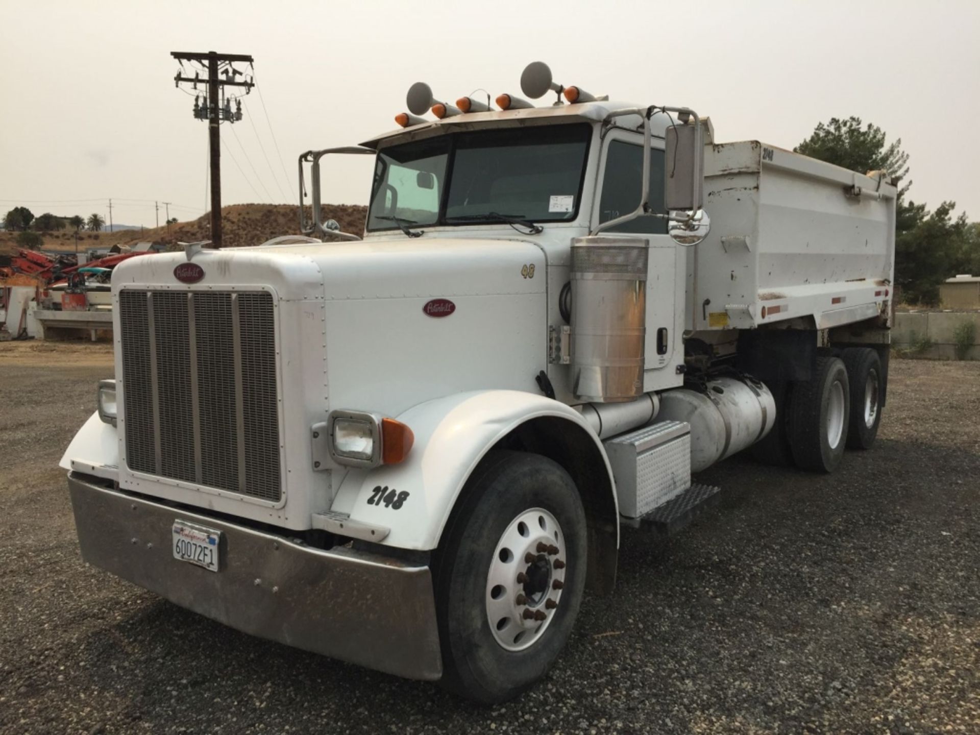 Peterbilt 379 Dump Truck, - Image 4 of 56