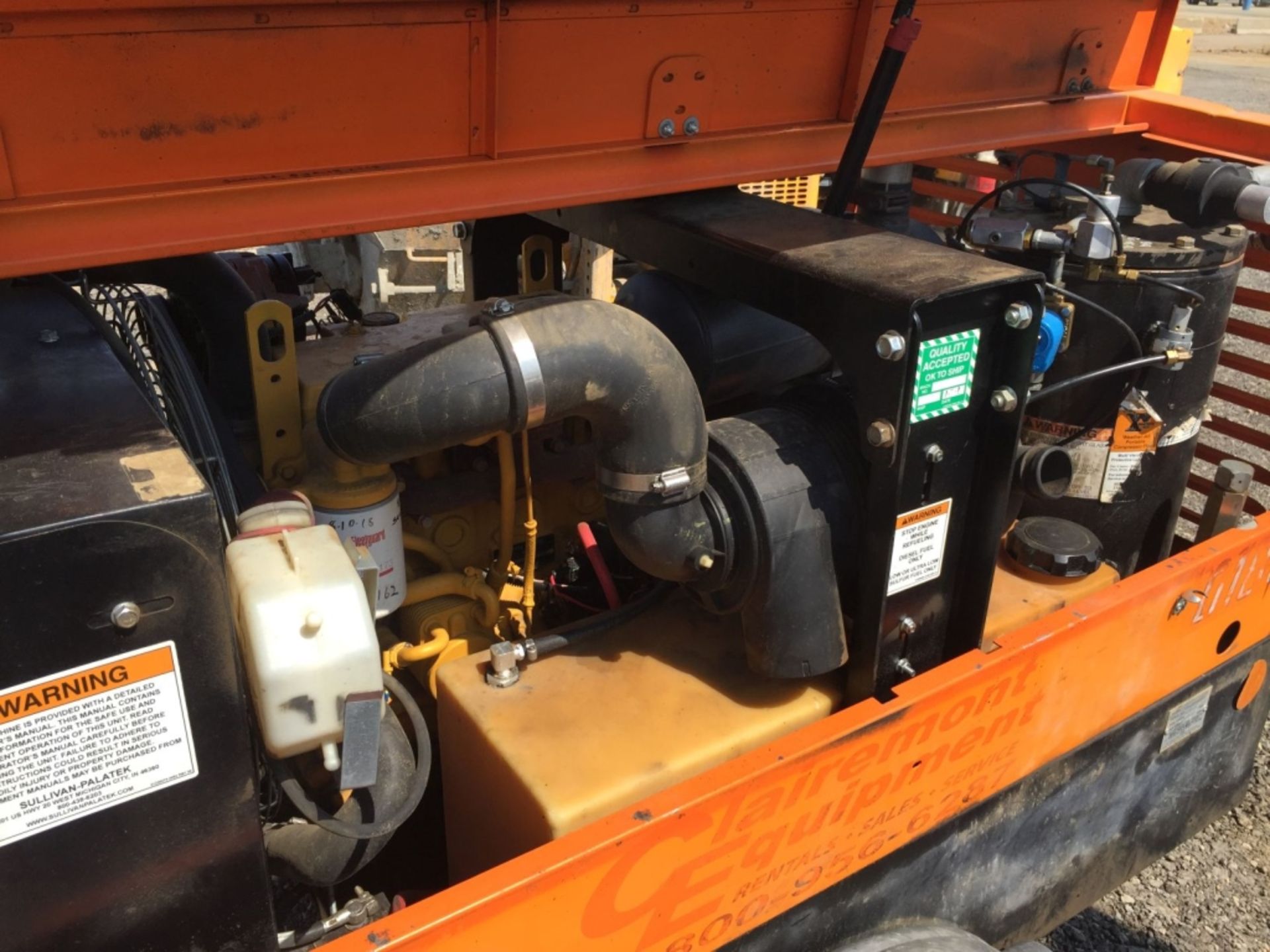 Sullivan-Palatek DF185P3JD 185 CFM Air Compressor, - Image 14 of 28