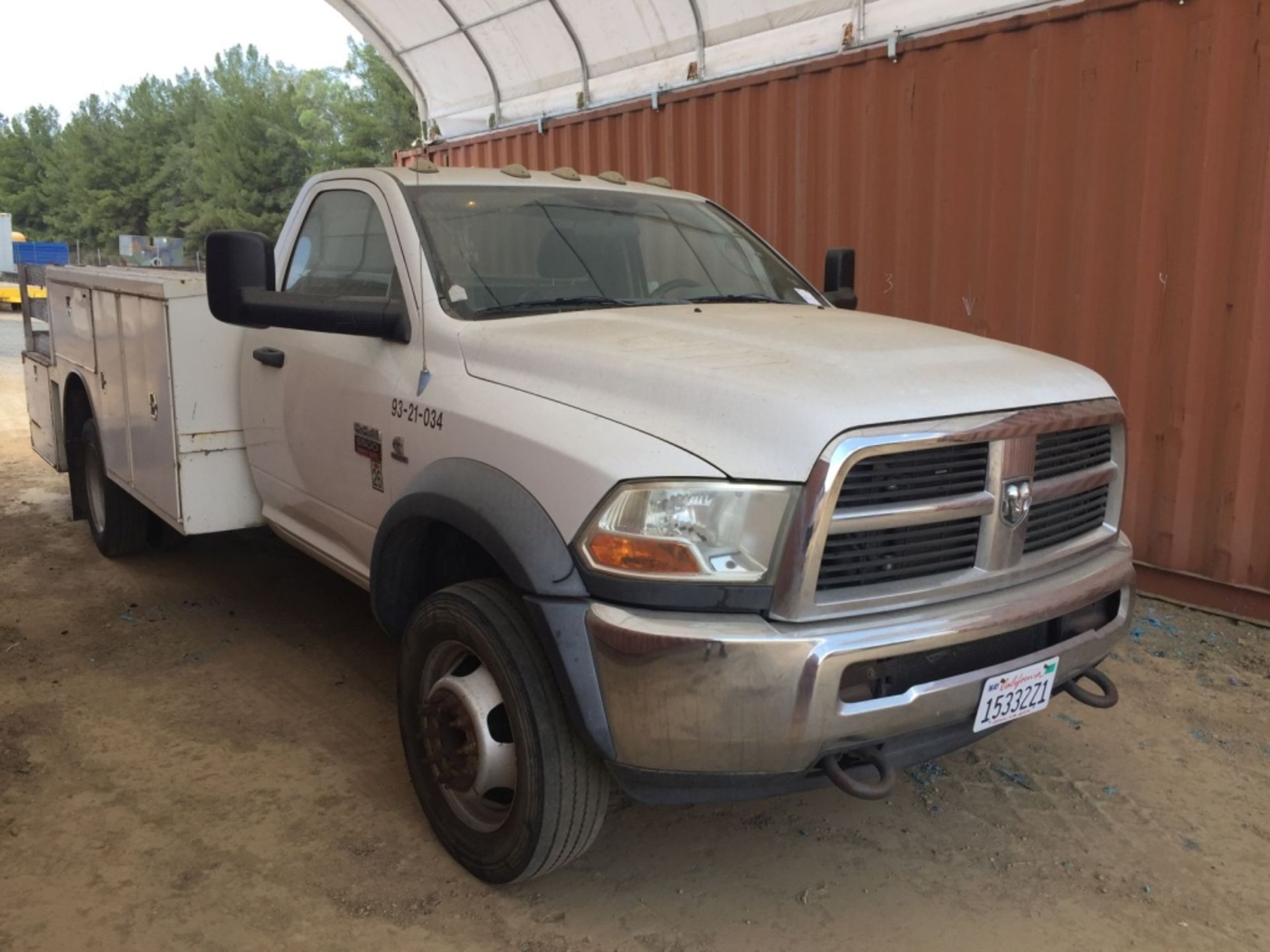 2011 Dodge Ram 5500 Flatbed Truck,