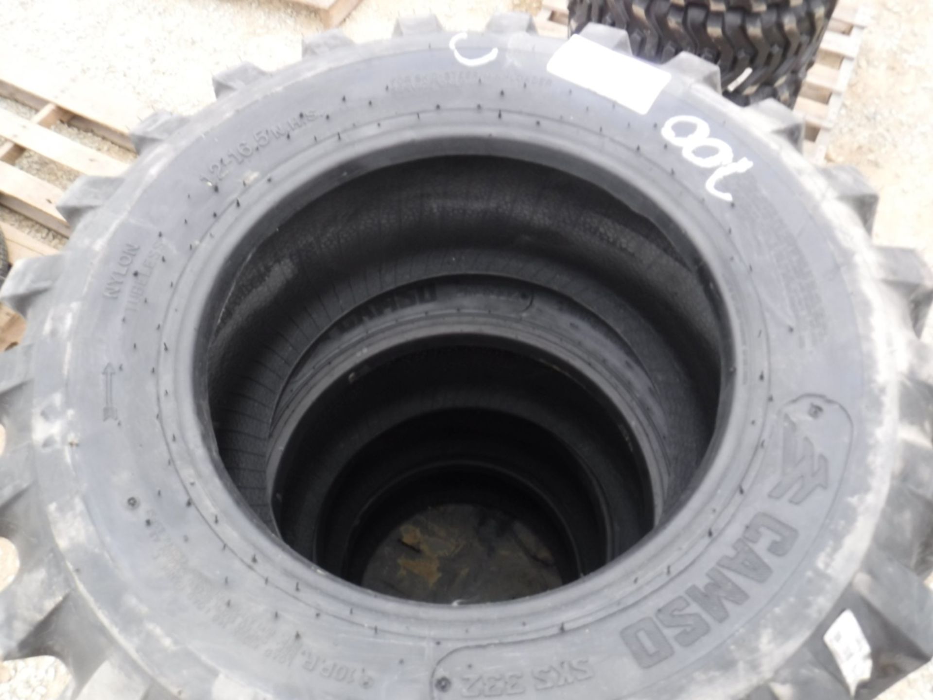 (4) Unused Camso SK332 12-16.5 Skid Steer Tires. - Image 9 of 10