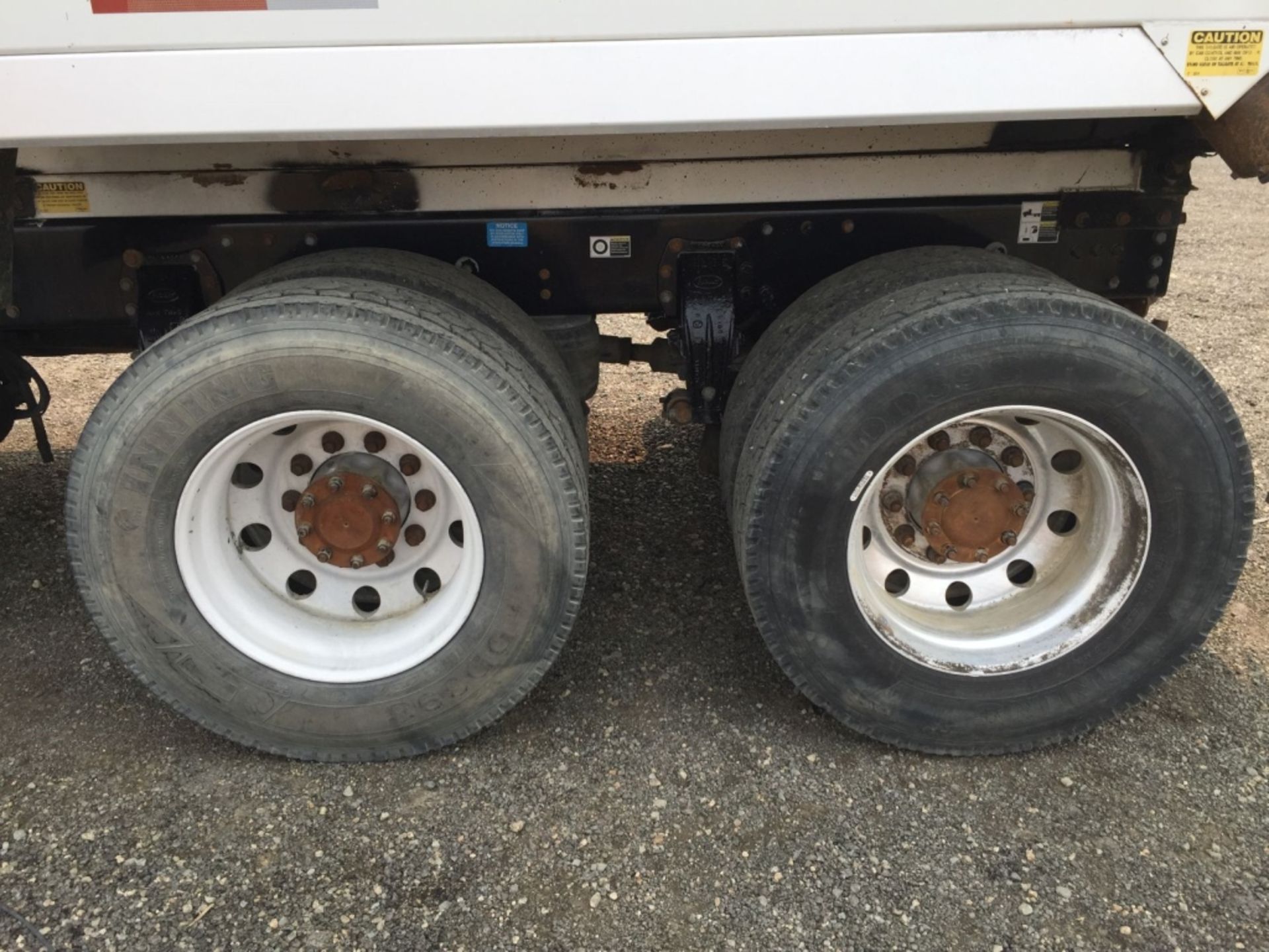 Peterbilt 379 Dump Truck, - Image 48 of 56