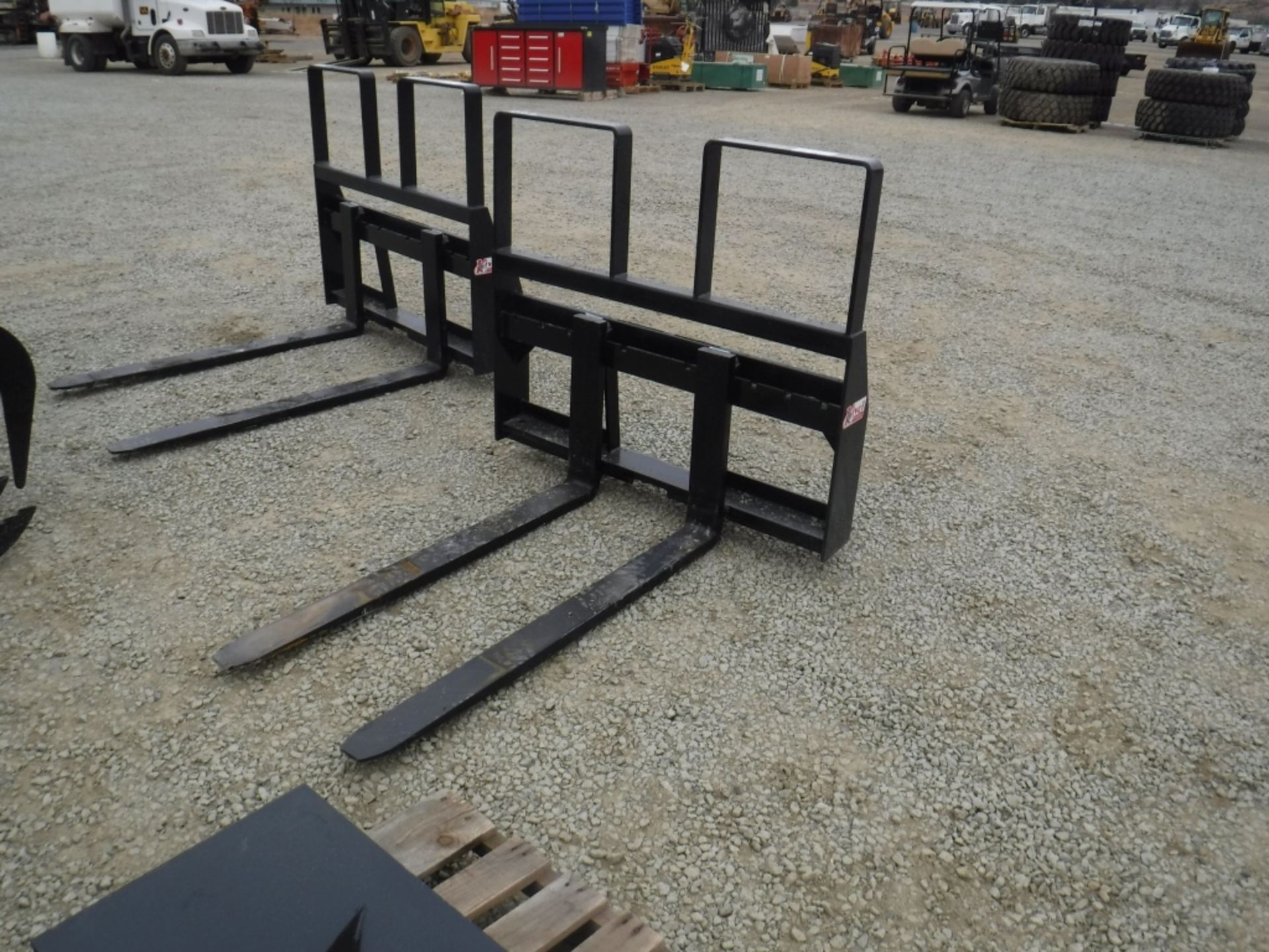 Unused Kivel 48" Pallet Fork Attachment, - Image 10 of 10