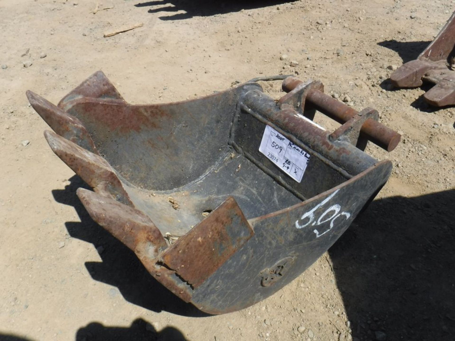 Bobcat 12" Mini Excavator Bucket. - Image 3 of 6