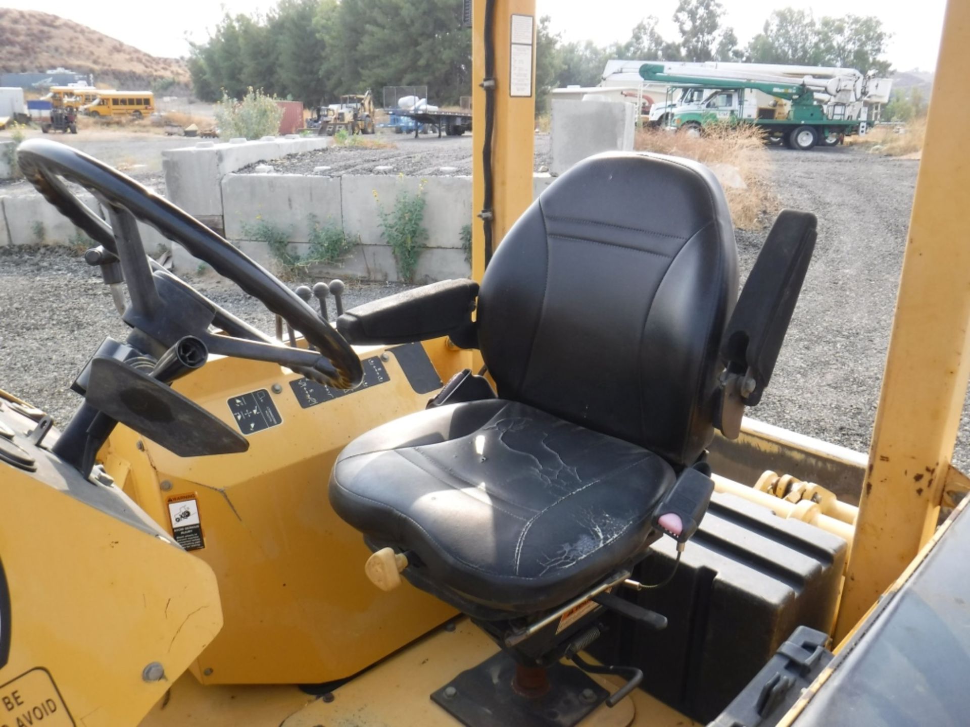 2005 John Deere 210LE Skip Loader, - Image 10 of 32