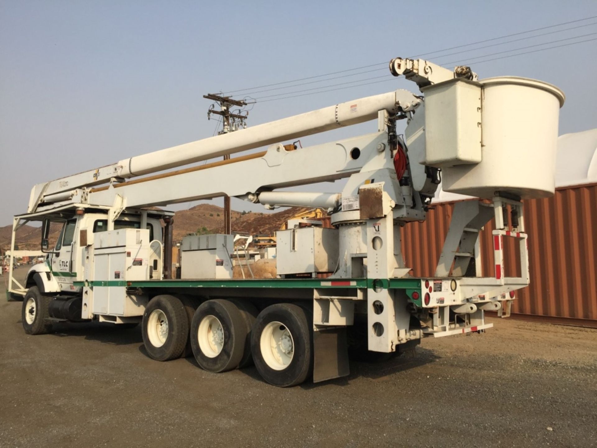 International 7600 Bucket Truck, - Image 5 of 78