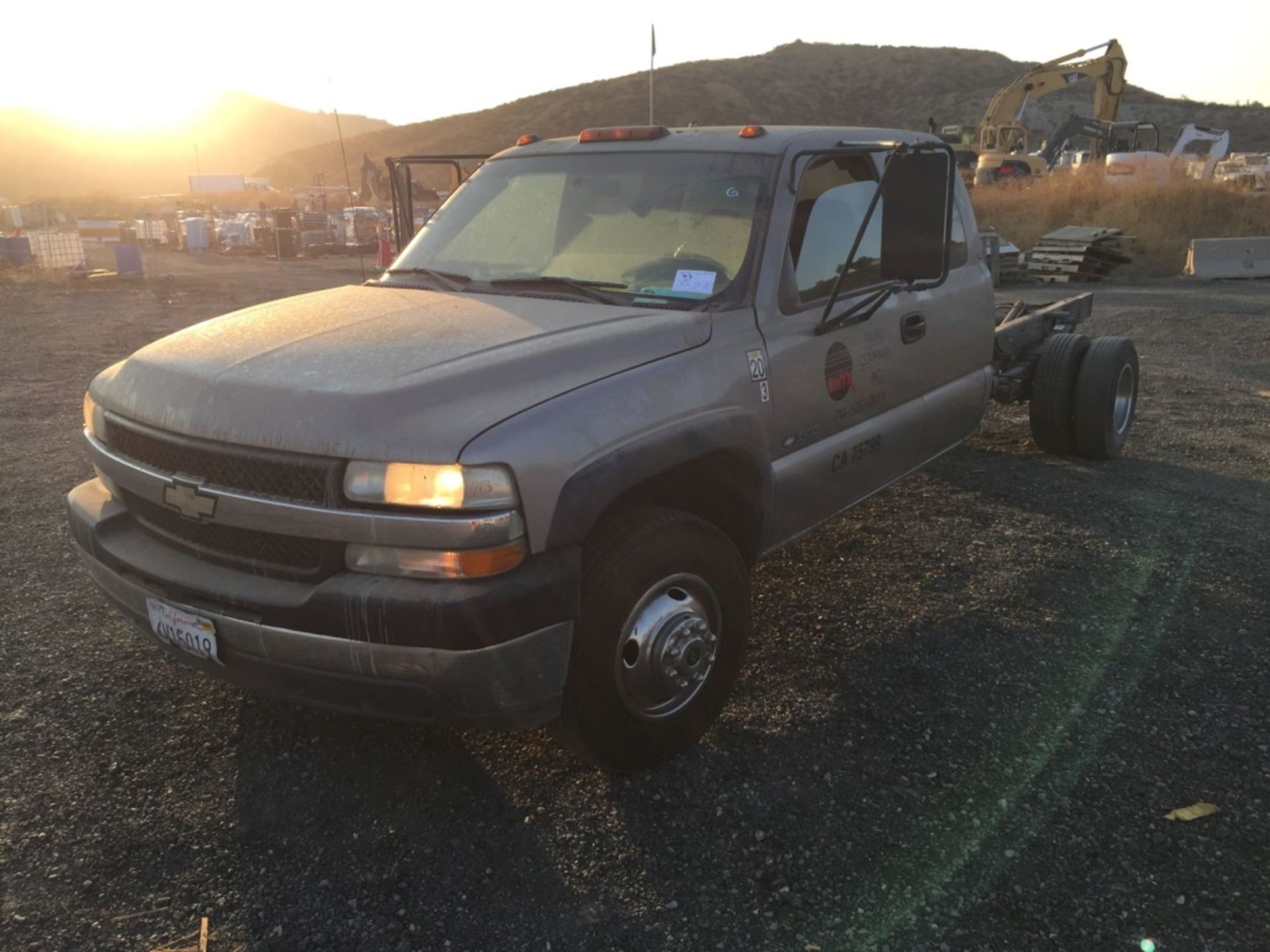 Chevrolet 3500 Extended Cab Cab and Chassis, - Image 3 of 46