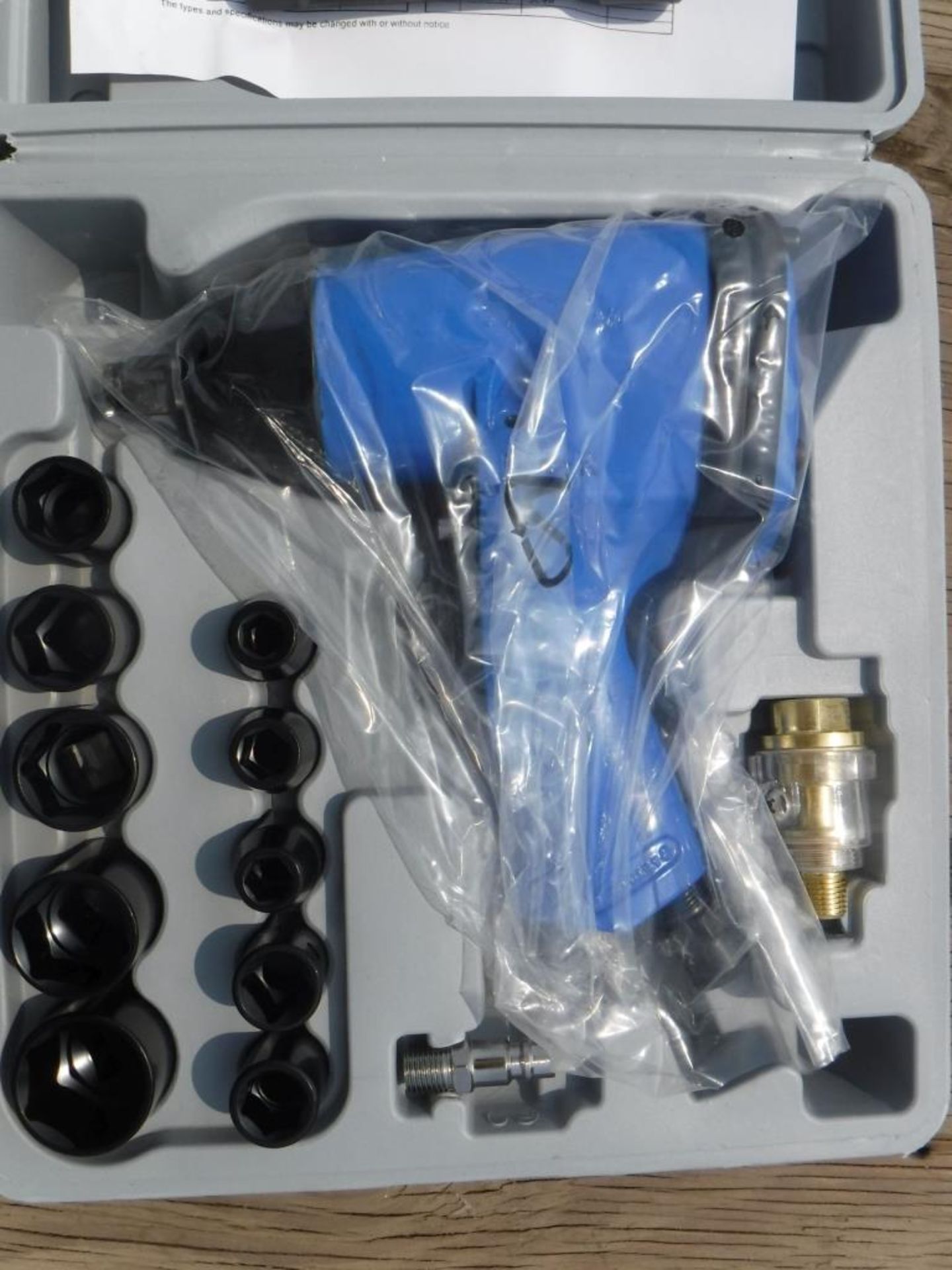 Unused 2020 1/2" Drive Pneumatic Impact Wrench Kit