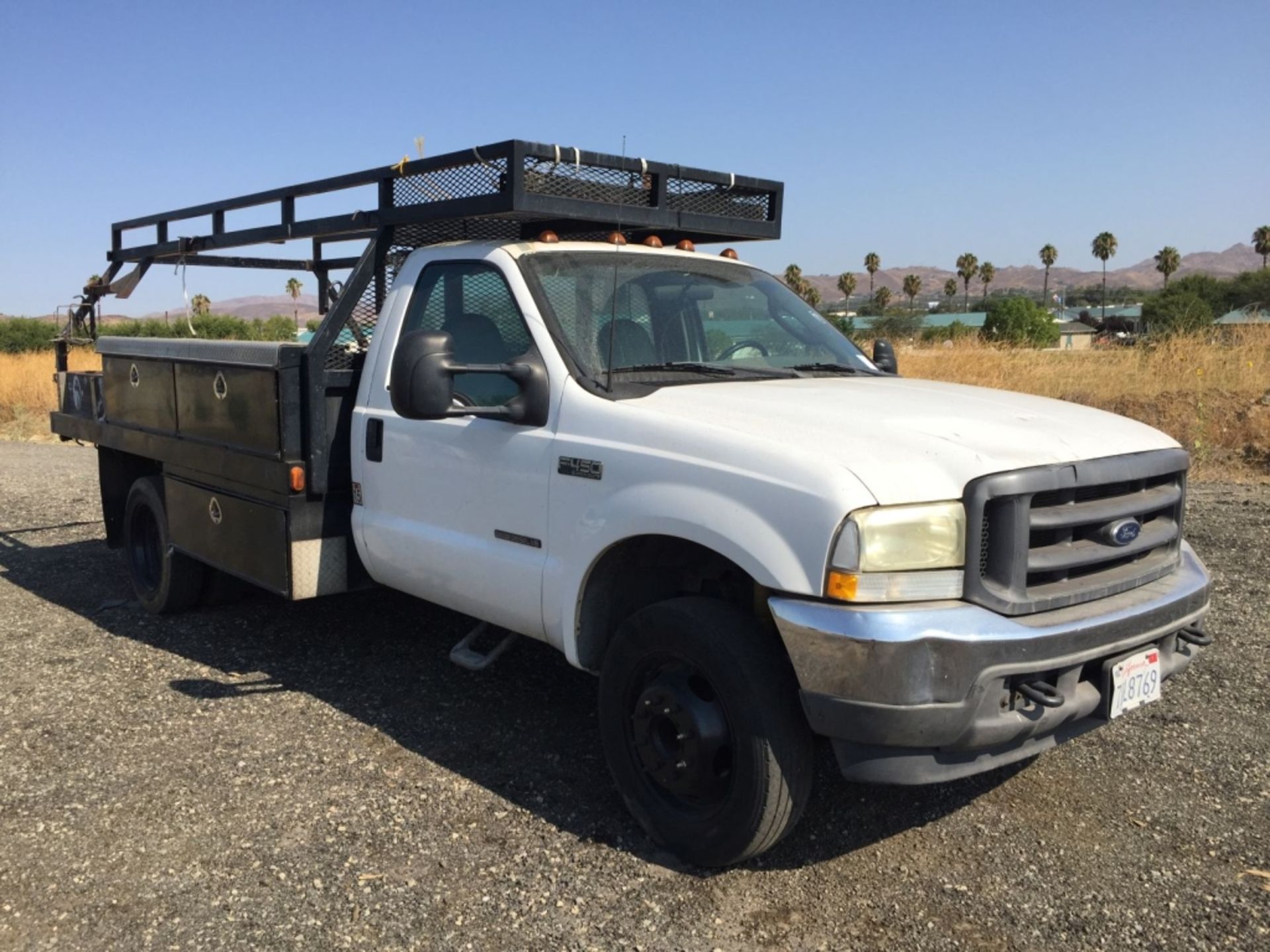 Ford F450 Flatbed Truck,