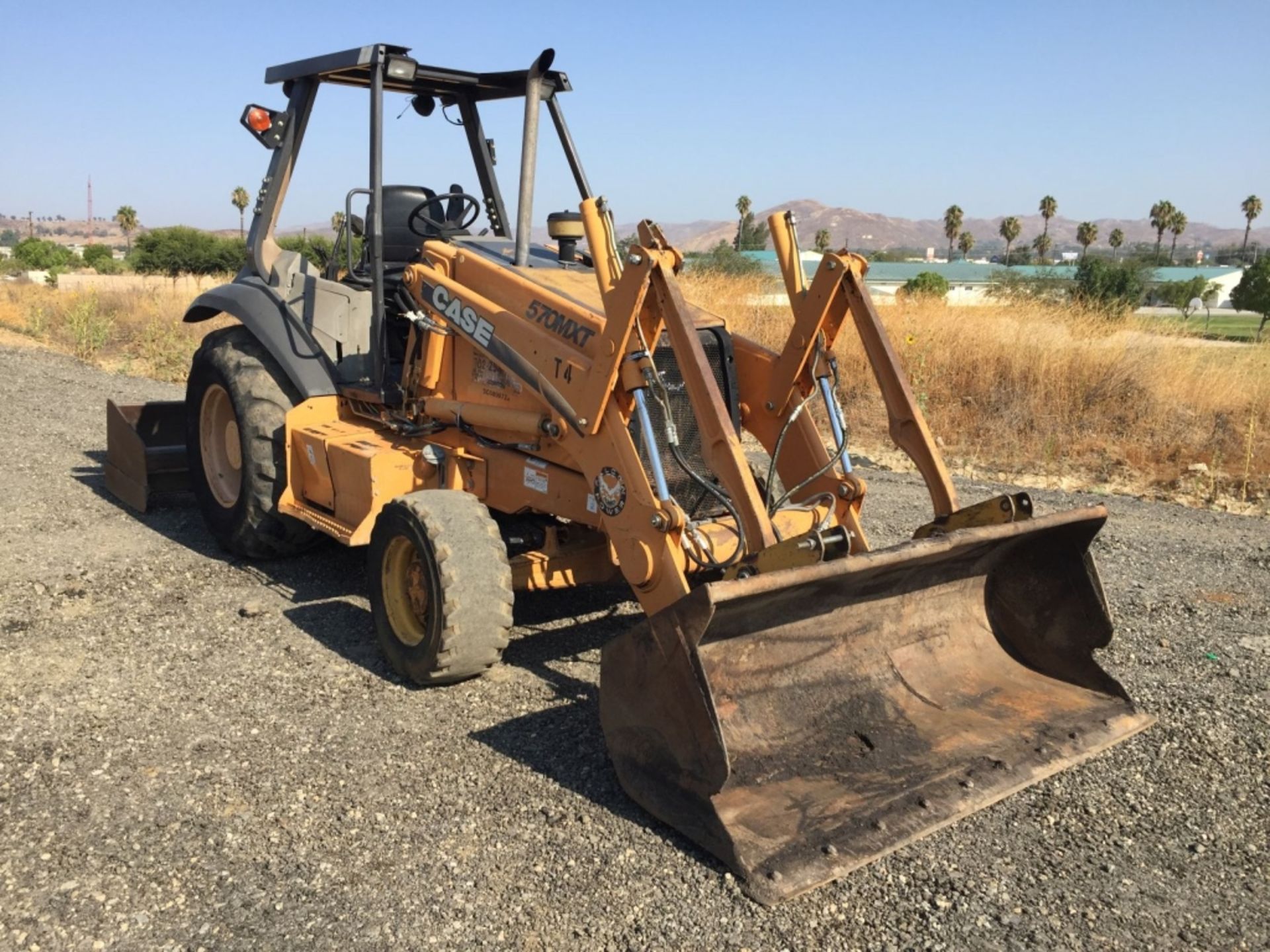 Case 570MXT Skip Loader, - Image 2 of 58