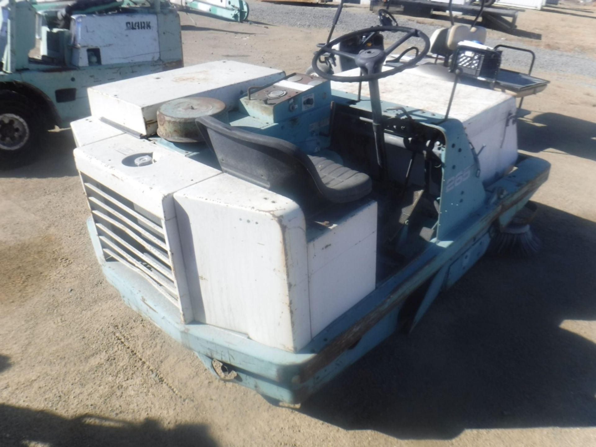 Tennant 265 Power Sweeper Parking Lot Sweeper,