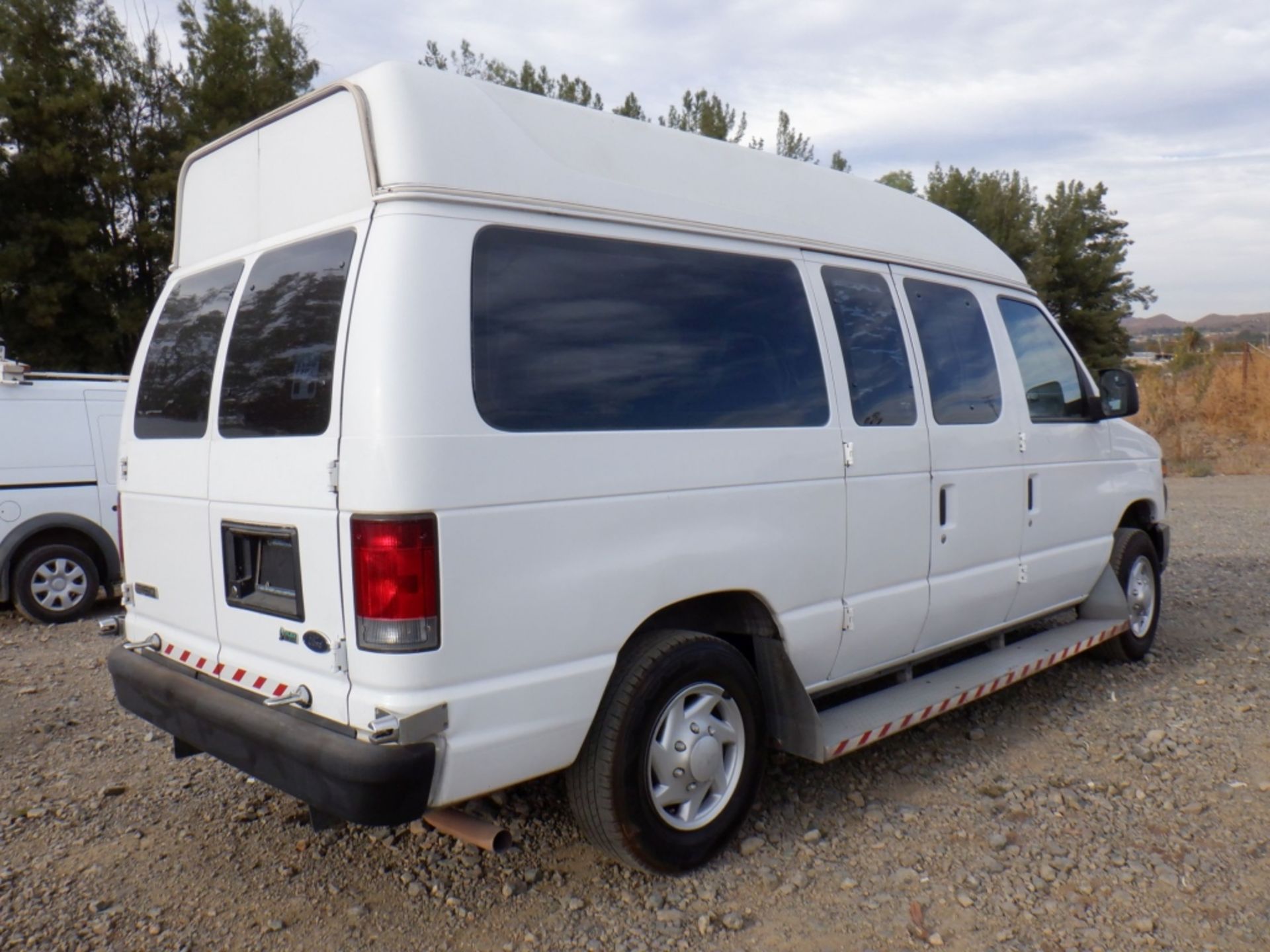 2010 Ford E150 Econoline Handicap Transportation - Image 9 of 90