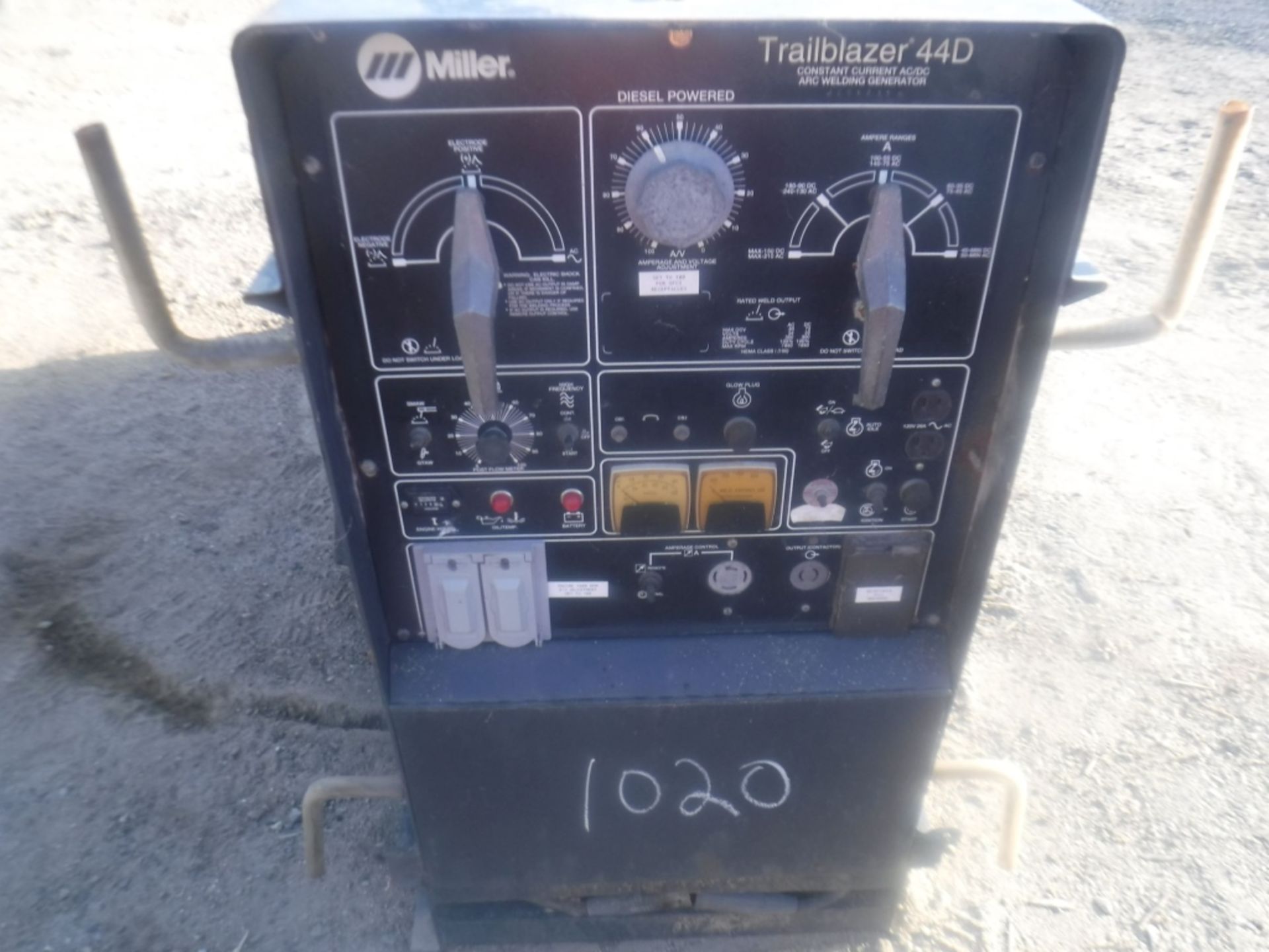 3Miller Trailblazer 44D 300 AMP ARC Welder / - Image 6 of 10