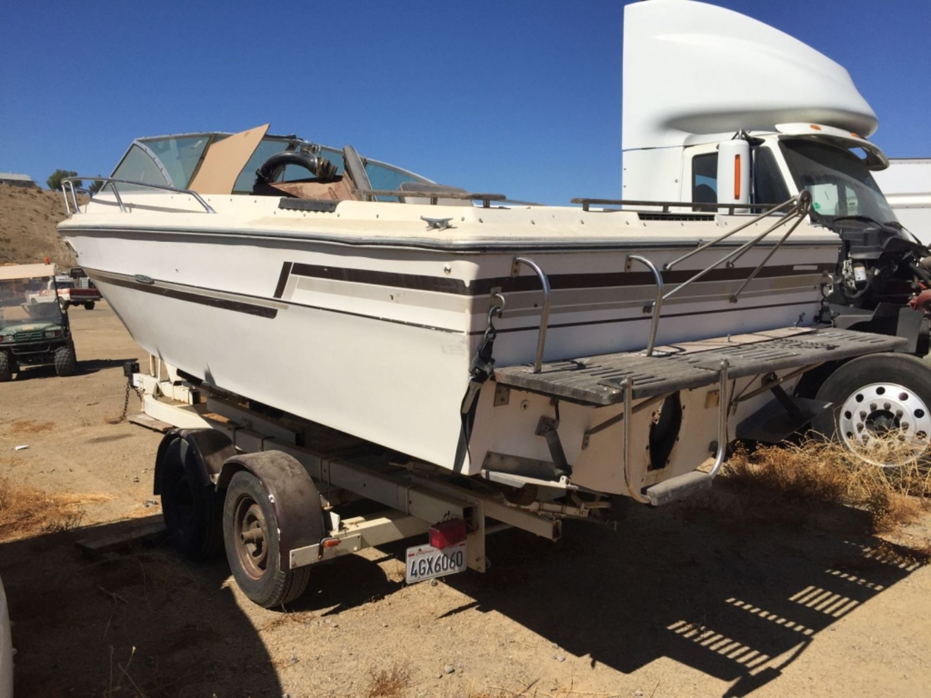 Sea Ray 21' Cabin Crusier Boat, - Image 8 of 36