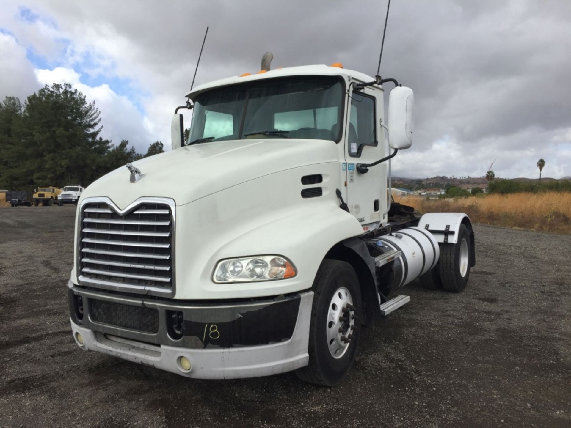 2011 Mack CXU612 Truck Tractor, - Image 3 of 47