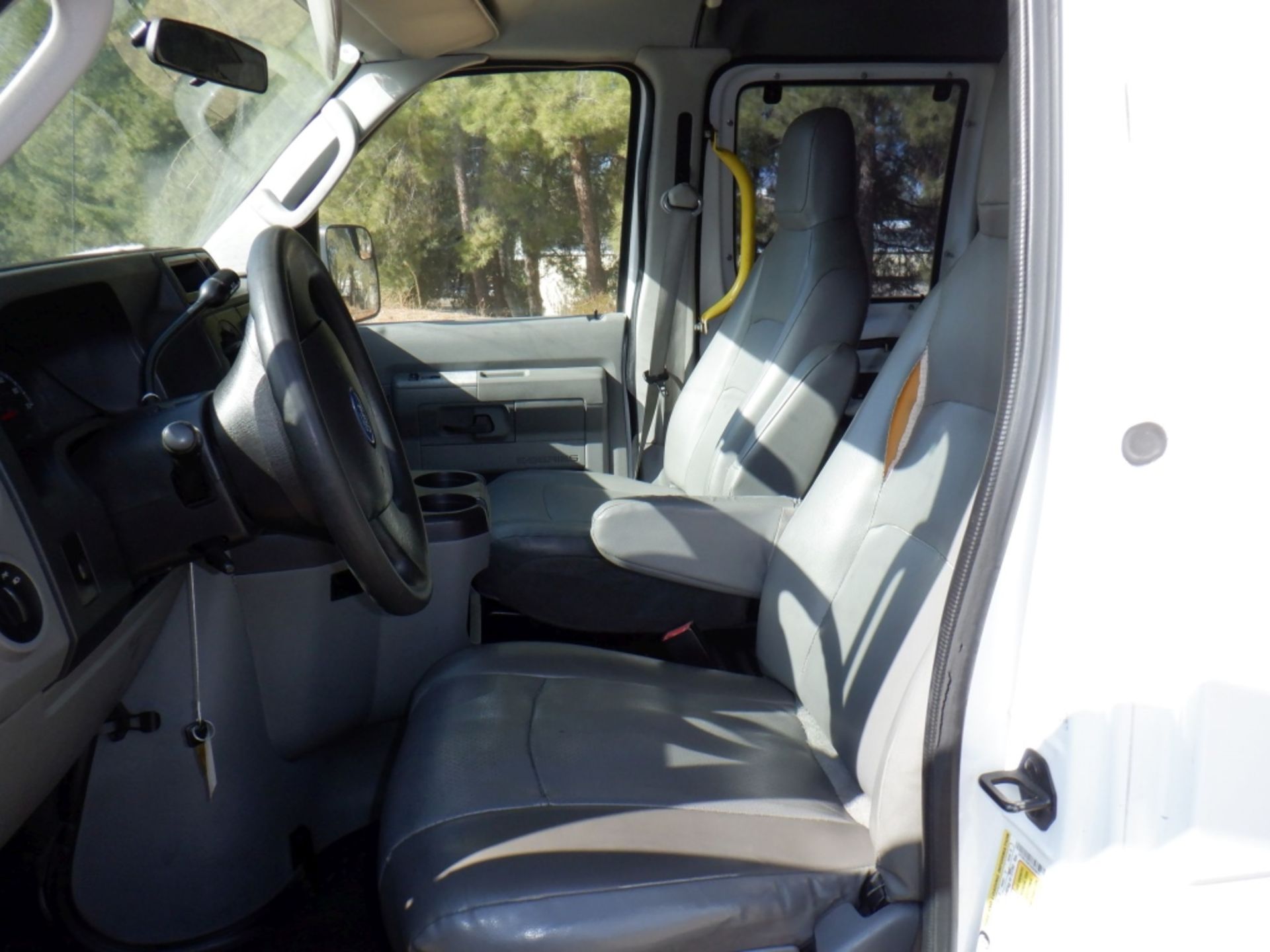 2010 Ford E150 Handicap Transport Van, - Image 9 of 25